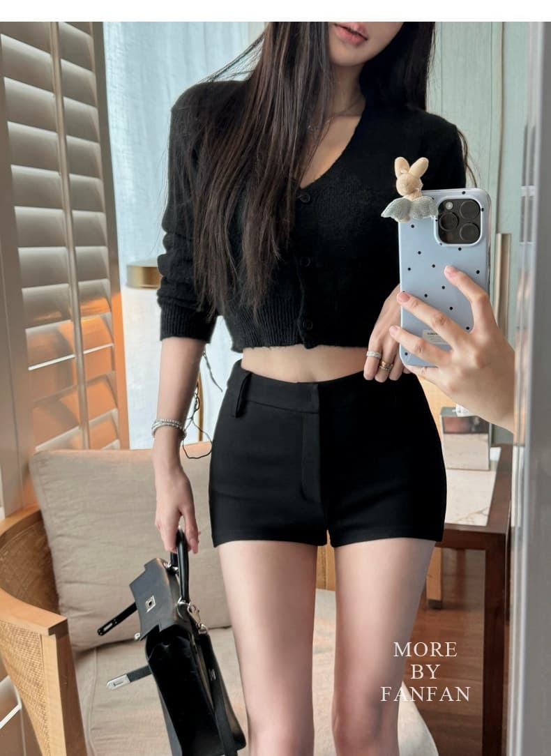 펭 넓적 다리 안녕하세요. 팬 팬 앞이 짧고 뒤가 길다 디자인 진짜 착용 부서 슬림해 보이는 반바지 여성 봄 가을 블랙 둘 색상 캐주얼 바지 상세 이미지 6