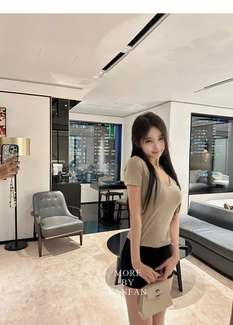 펭 넓적 다리 안녕하세요. 팬 팬 앞이 짧고 뒤가 길다 디자인 진짜 착용 부서 슬림해 보이는 반바지 여성 봄 가을 블랙 둘 색상 캐주얼 바지 상세 이미지 15