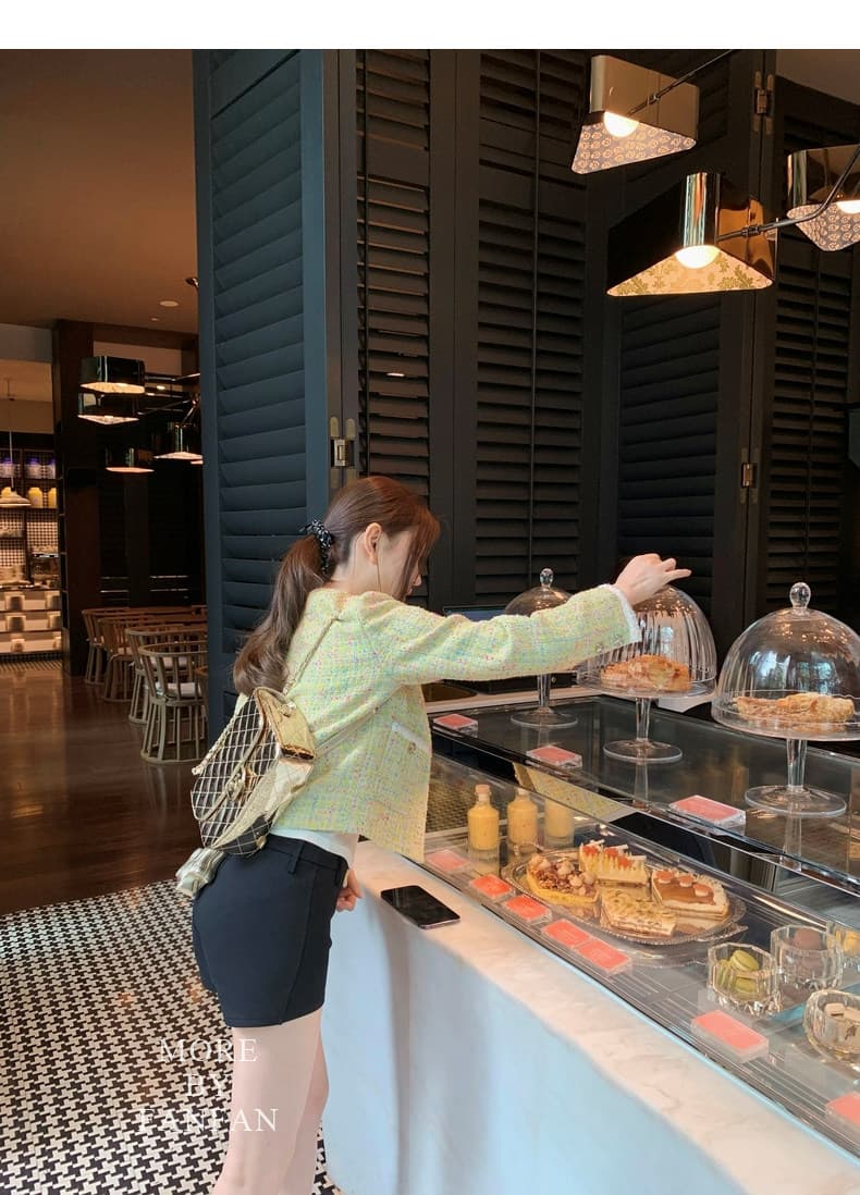 펭 넓적 다리 안녕하세요. 팬 팬 앞이 짧고 뒤가 길다 디자인 진짜 착용 부서 슬림해 보이는 반바지 여성 봄 가을 블랙 둘 색상 캐주얼 바지 상세 이미지 31
