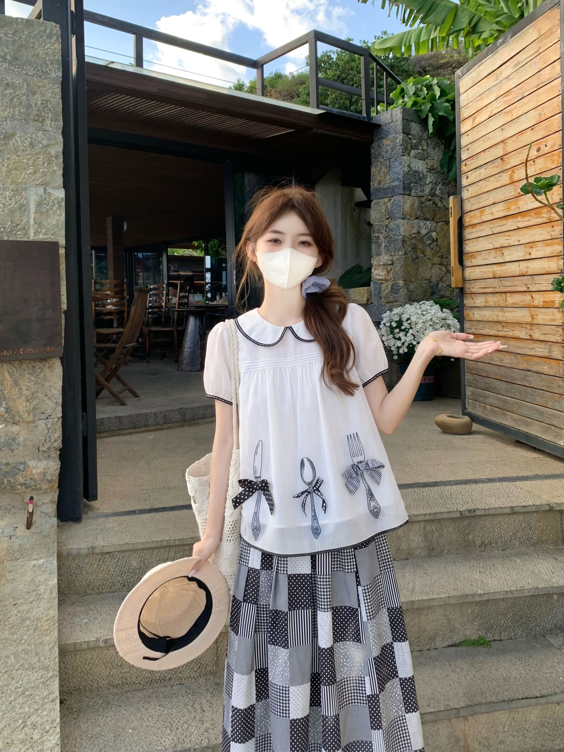 실사 정가 배색 나비 매듭 맨위 베이비 칼라 반팔 여성 셔츠 체크무늬 반신 치마 세트 여성 이미지 2