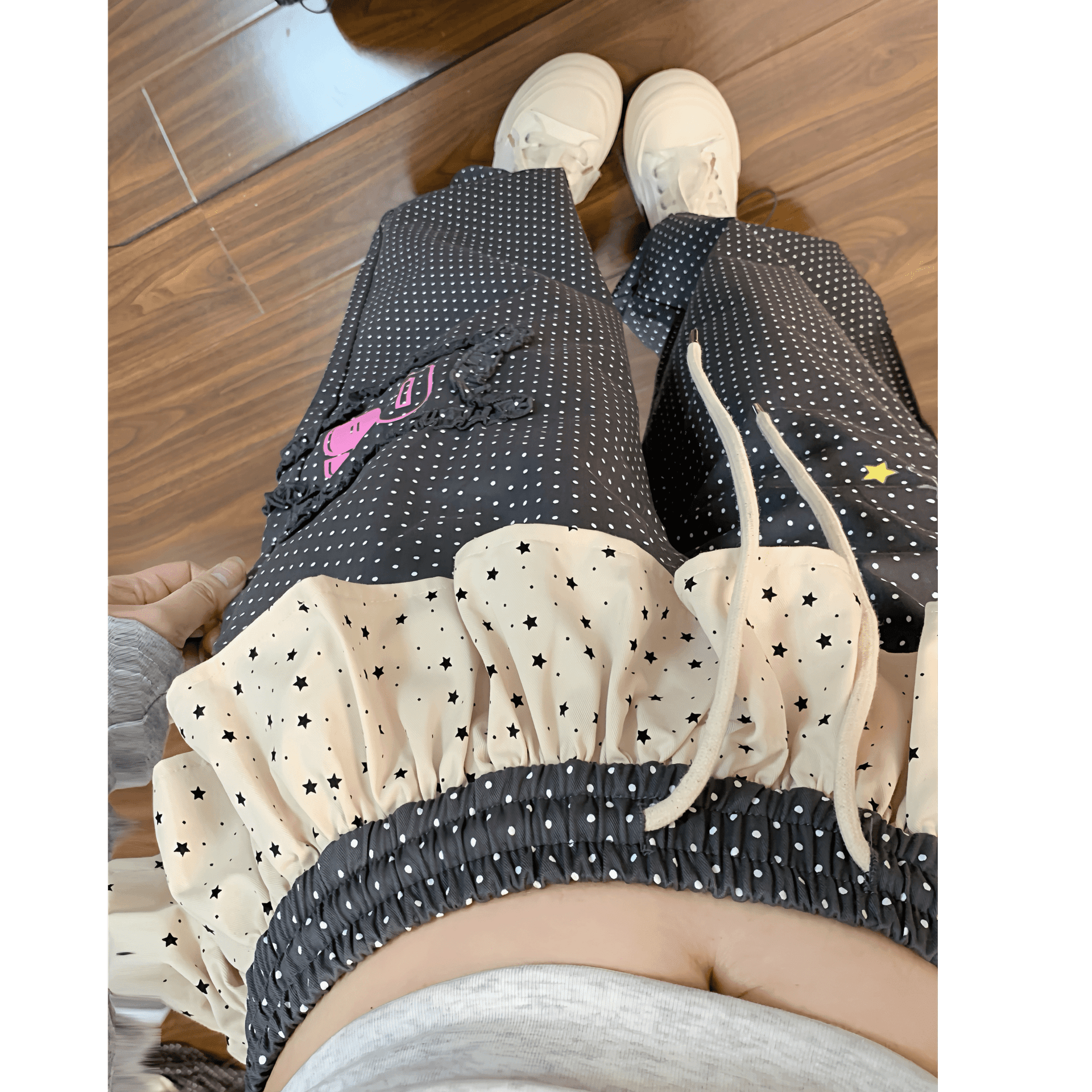 실사 이문화 전체 인쇄 도트 무늬 별 패치 디자인 센스 레이스 패치워크 디자인 센스 루즈핏 바닥 청소 캐주얼 바지 이미지 5