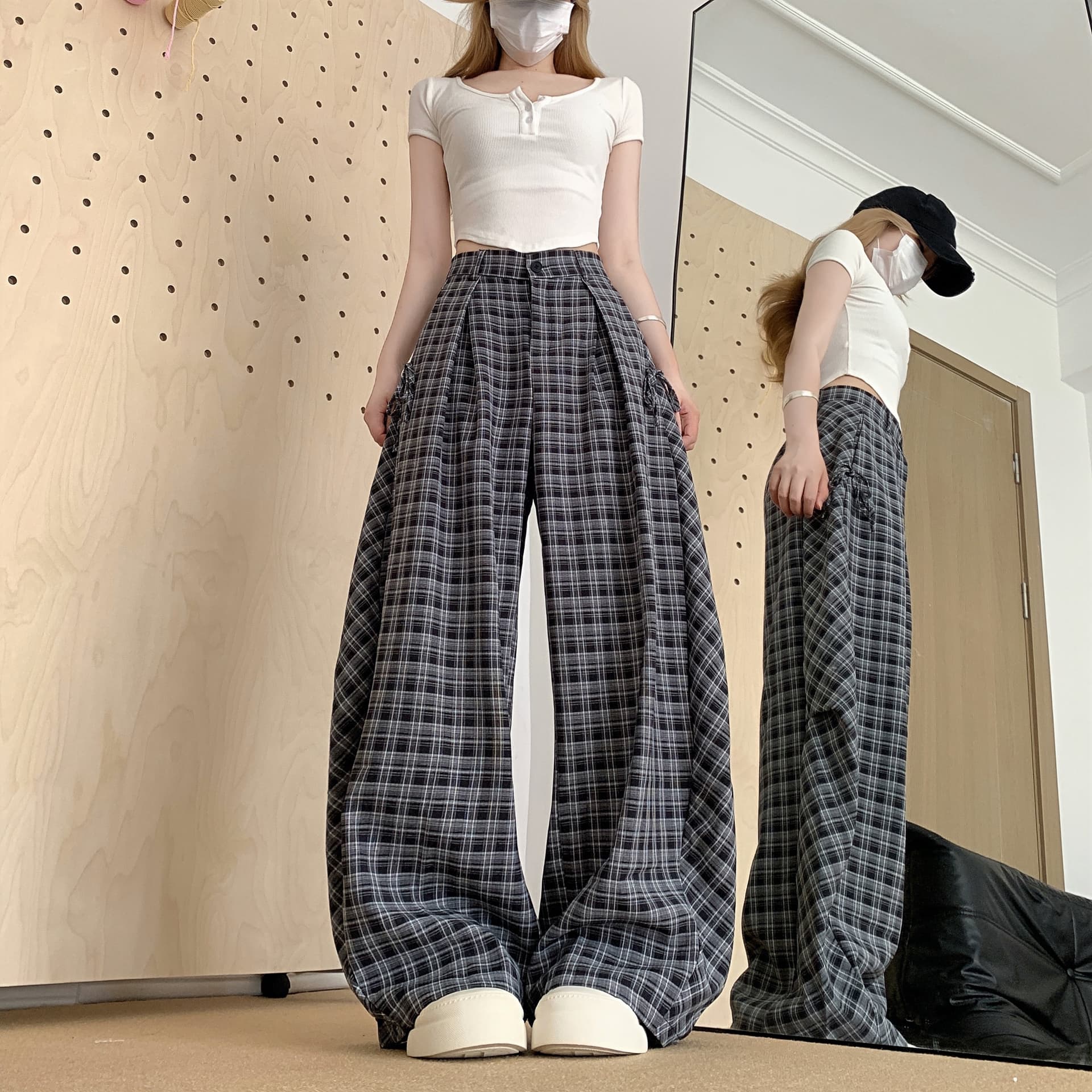 실사 아메리칸 레트로 클래식 흑인과 백인 체크무늬 긴 바지 여성 봄 허리밴드 느긋한 루즈핏 캐주얼 바지 이미지 3