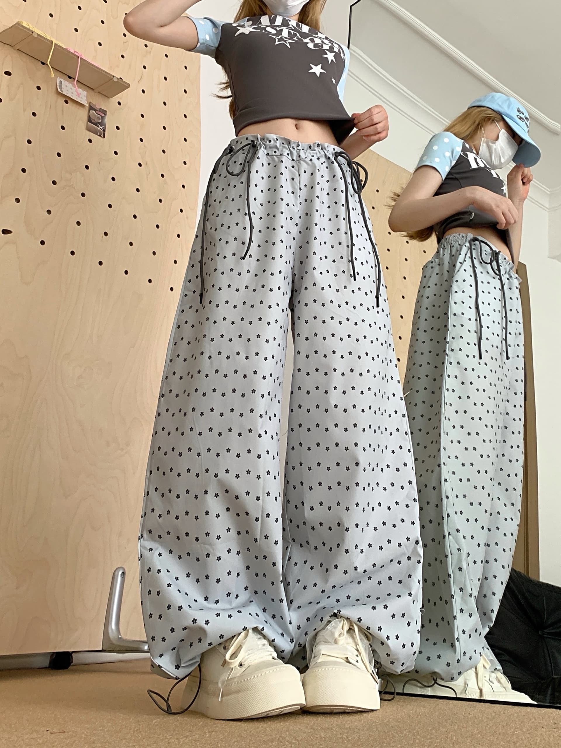 실사 여유롭게 휴가 시리즈 회색 작은 꽃 도트 무늬 여름 새로운 펌프 Pleat 루즈핏 프린트 캐주얼 와이드 레그 팬츠 상세 이미지 10