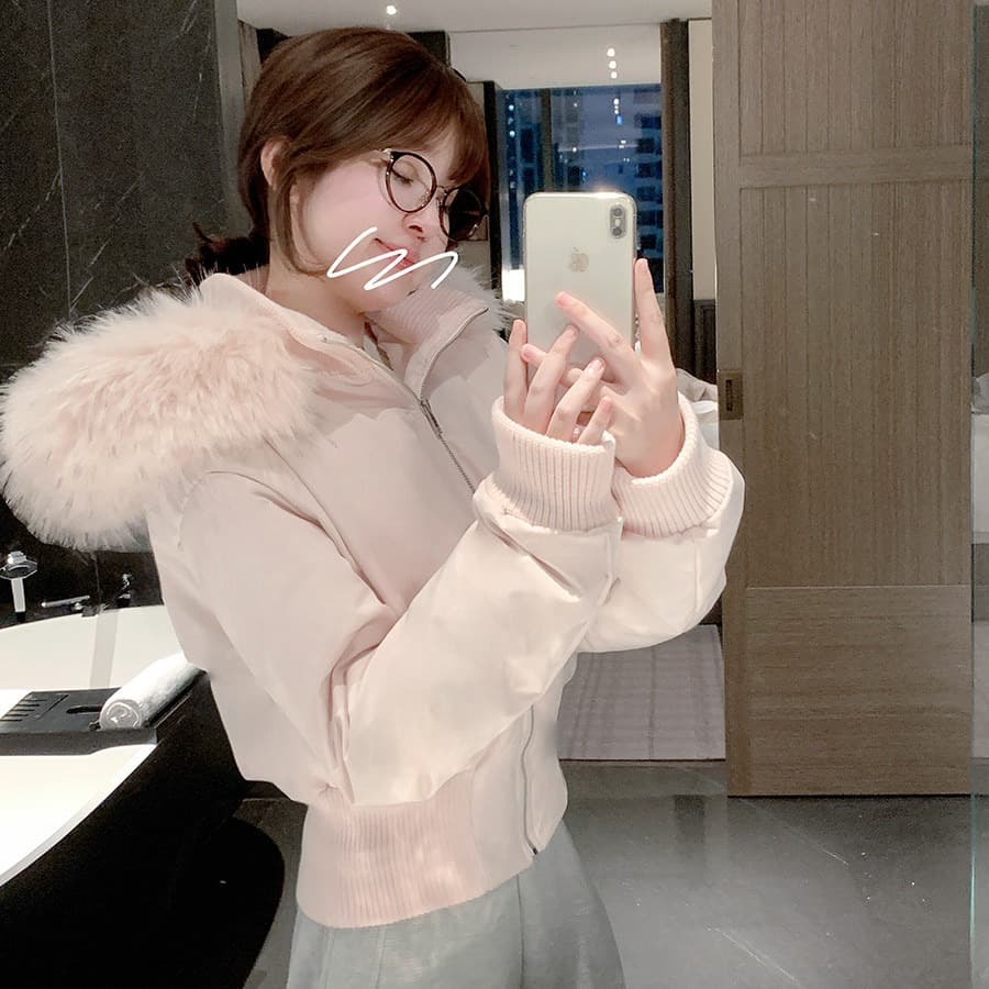핑크색 모피 칼라 후드 쇼트 스타일 면 의류 여성 겨울 새로운 슈퍼 잘 생긴 허리 수축 재킷 큰 모피 칼라 아래 면화 의류