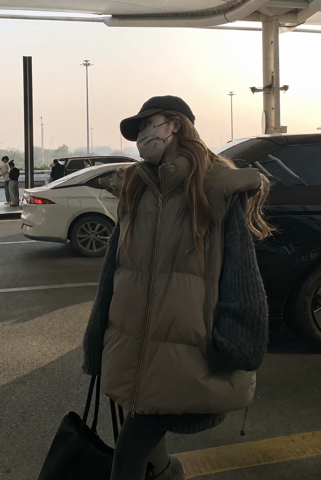유럽 상품 빅 사이즈 얇고 가벼운 다운 코튼 베스트 여자 2026 섹션 탈착식 후드 보온 조끼 재킷 상세 이미지 25