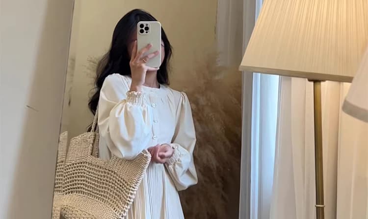 지금 지금 2026 가을 새로운 임산부 드레스 루즈핏 슬림해 보이는 플리츠 라운드 넥 미니멀리즘 느긋한 문예 출산 착용 상세 이미지 18