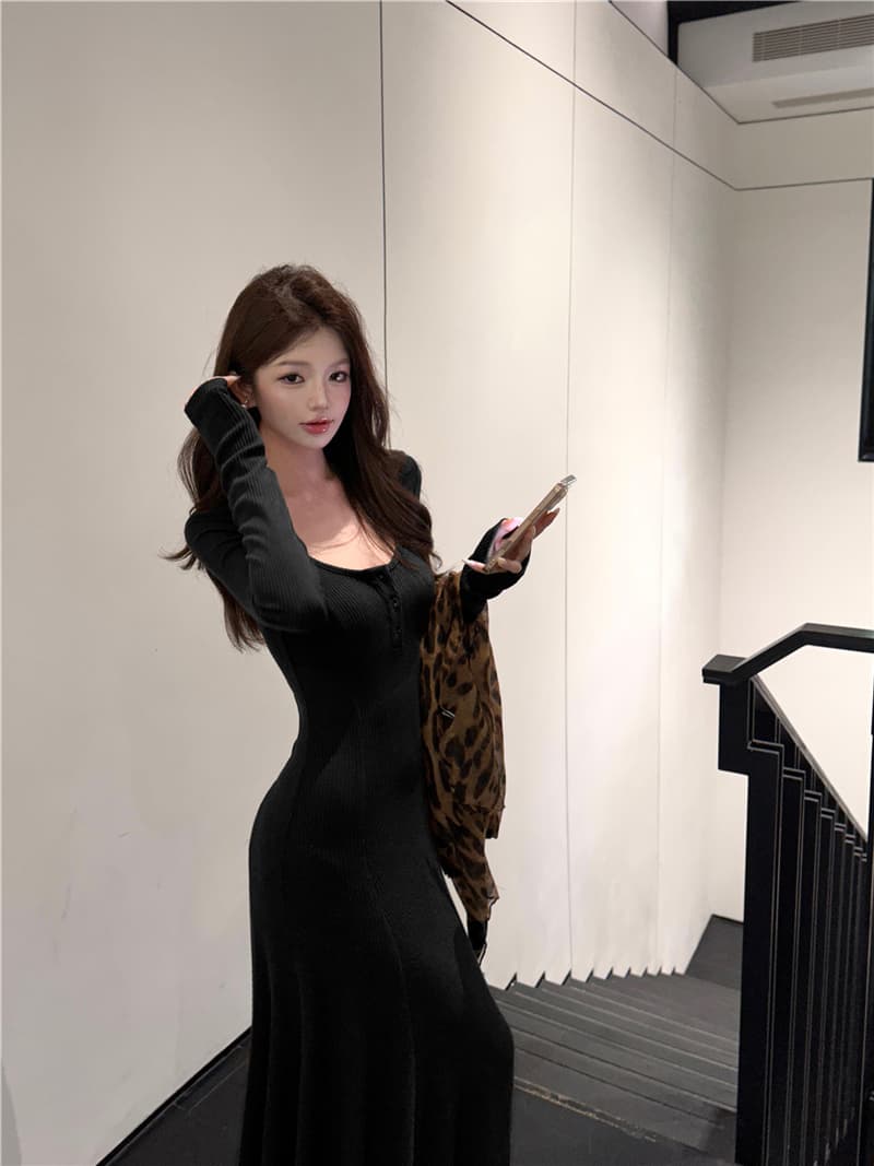 실사 가을 레트로 섹시함 다용도 몸매 가꾸기 슬림해 보이는 니트 인어 꼬리 롱 스커트 여성 드레스 상세 이미지 17