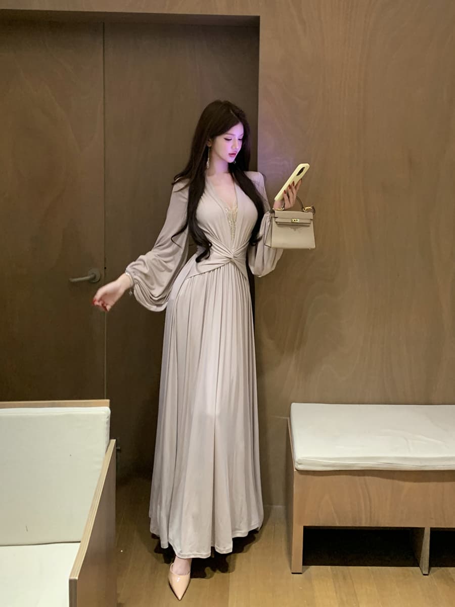 실사 레트로 섹시함 V넥 순수한 욕망 바람 레이스 조각 긴팔 드레스 비틀림 허리 수축 슬림해 보이는 롱 스커트 여성 이미지 2
