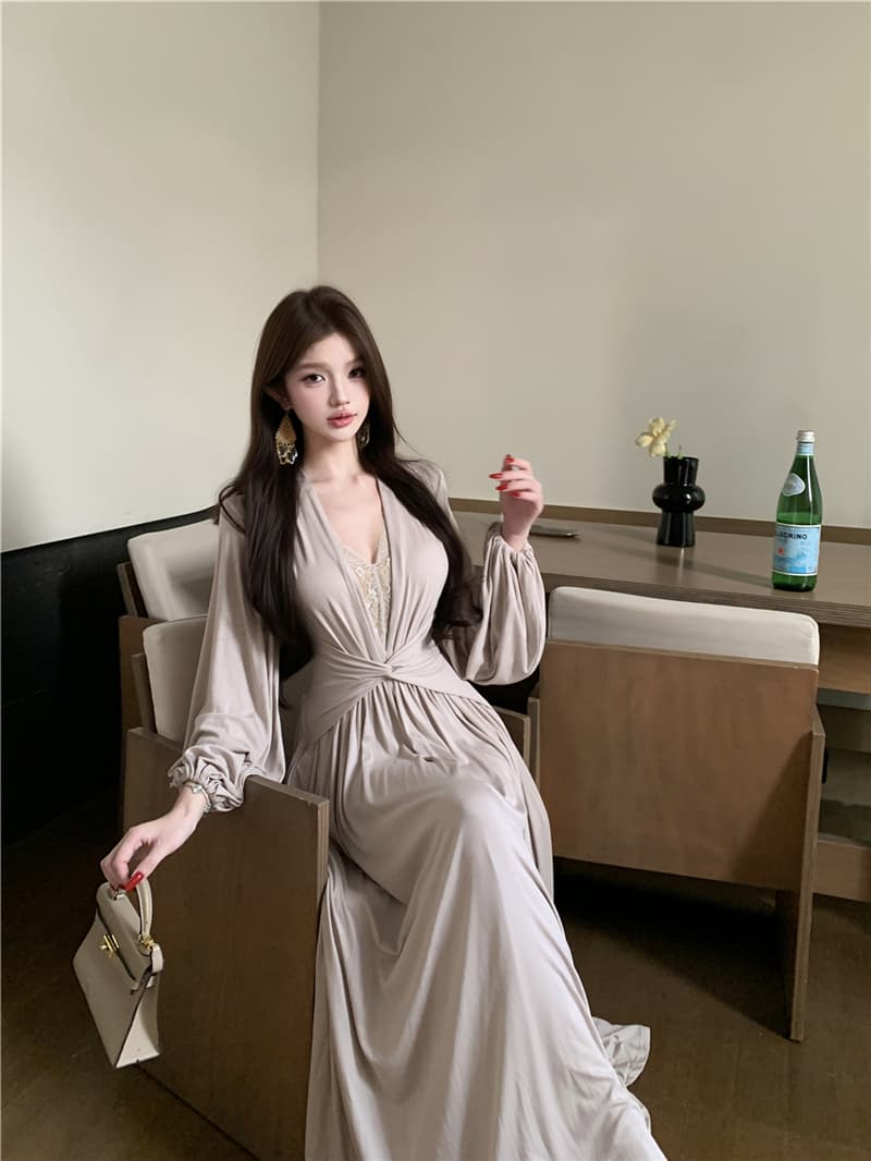 실사 레트로 섹시함 V넥 순수한 욕망 바람 레이스 조각 긴팔 드레스 비틀림 허리 수축 슬림해 보이는 롱 스커트 여성 상세 이미지 20