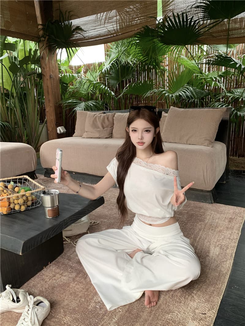 실사 여름 섹시함 레이스 조각 비스듬한 어깨 반팔 허리 수축 슬림해 보이는 티셔츠 루즈핏 스트레이트 와이드 레그 팬츠 세트 여성 상세 이미지 15