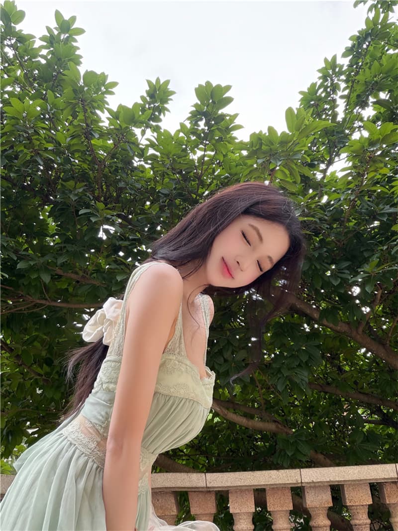 실사 여름 섹시함 휴가 바람 광장 칼라 레이스 조각 슬림해 보이는 큰 진자 드레스 롱 스커트 여성 상세 이미지 13