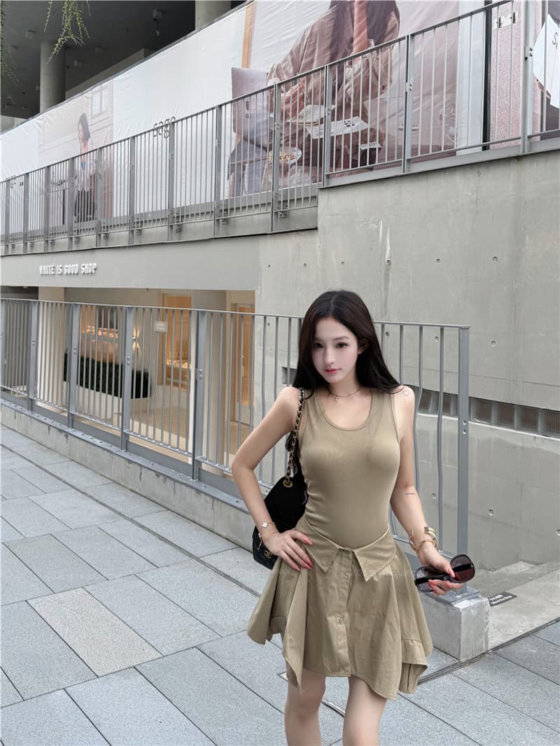 실사 여름 섹시함 아름다운 민소매 조끼 불규칙 셔츠 드레스 페이크 레이어드 치마 여성 상세 이미지 14