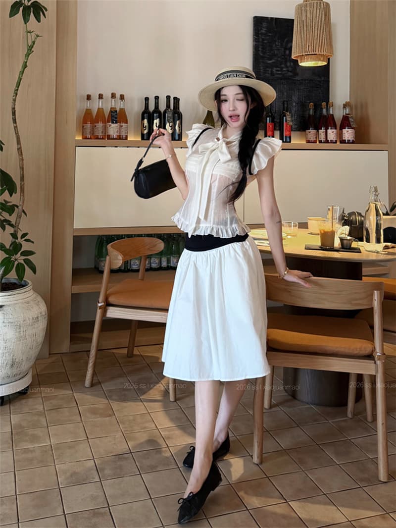 실사 여름 나비 넥타이 작은 날다 소매 셔츠 맨위 흑인과 백인 배색 와이드 허리 머리 반신 치마 세트 여성 상세 이미지 1