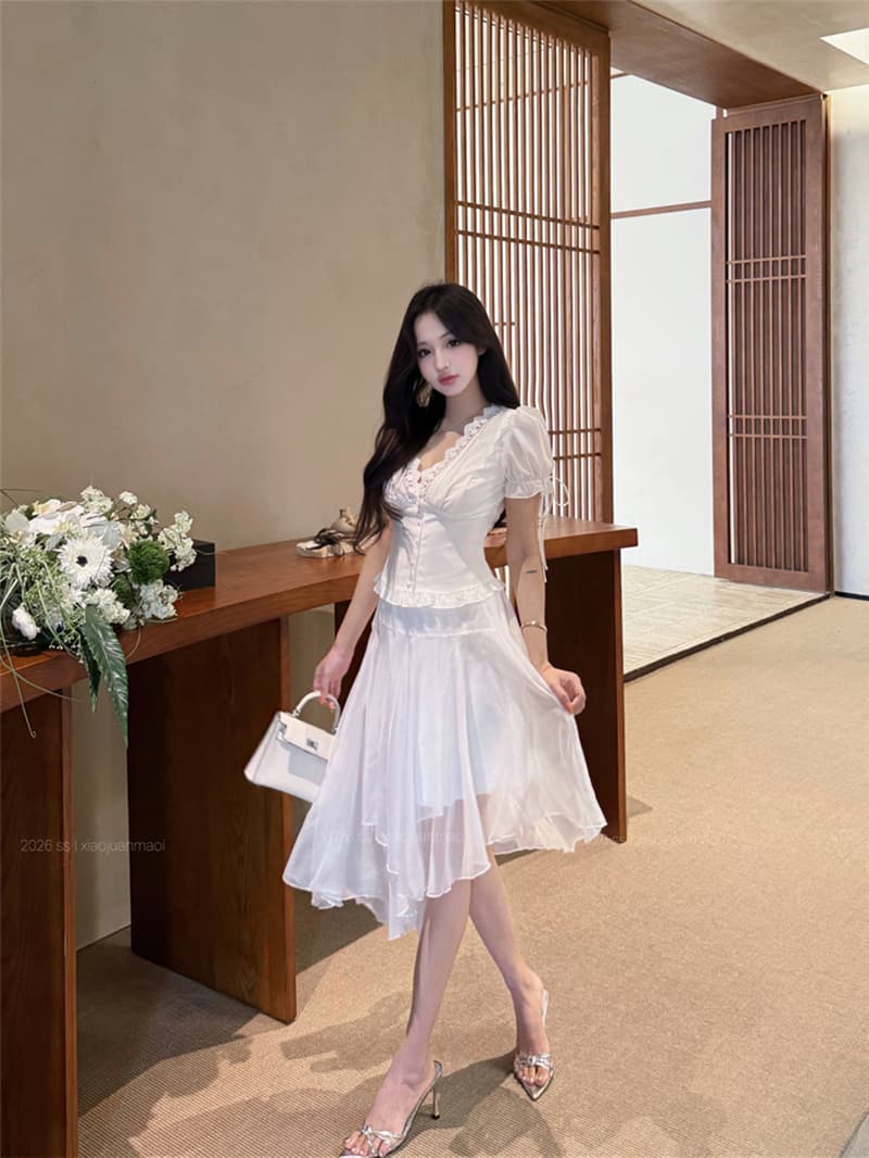 실사 여름 섹시함 V넥 거품 소매 뒤로 스트랩 슬림해 보이는 셔츠 불규칙 다용도 반신 치마 세트 여성 상세 이미지 18