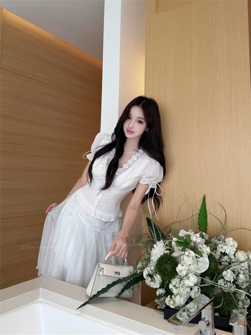 실사 여름 섹시함 V넥 거품 소매 뒤로 스트랩 슬림해 보이는 셔츠 불규칙 다용도 반신 치마 세트 여성 상세 이미지 19