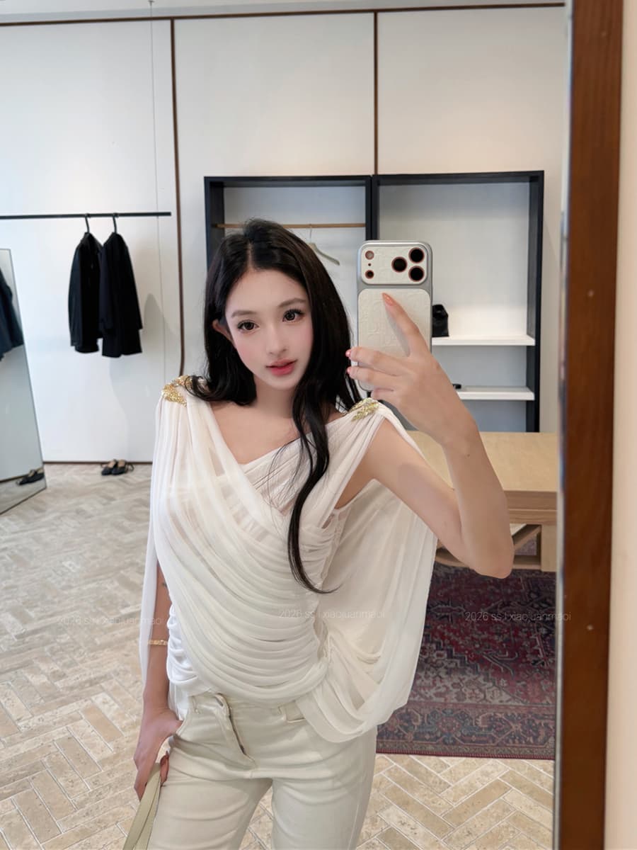 실사 여름 섹시함 화이트 도루 센스 펌프 Pleat 십자가 금속 조끼 맨위 여성