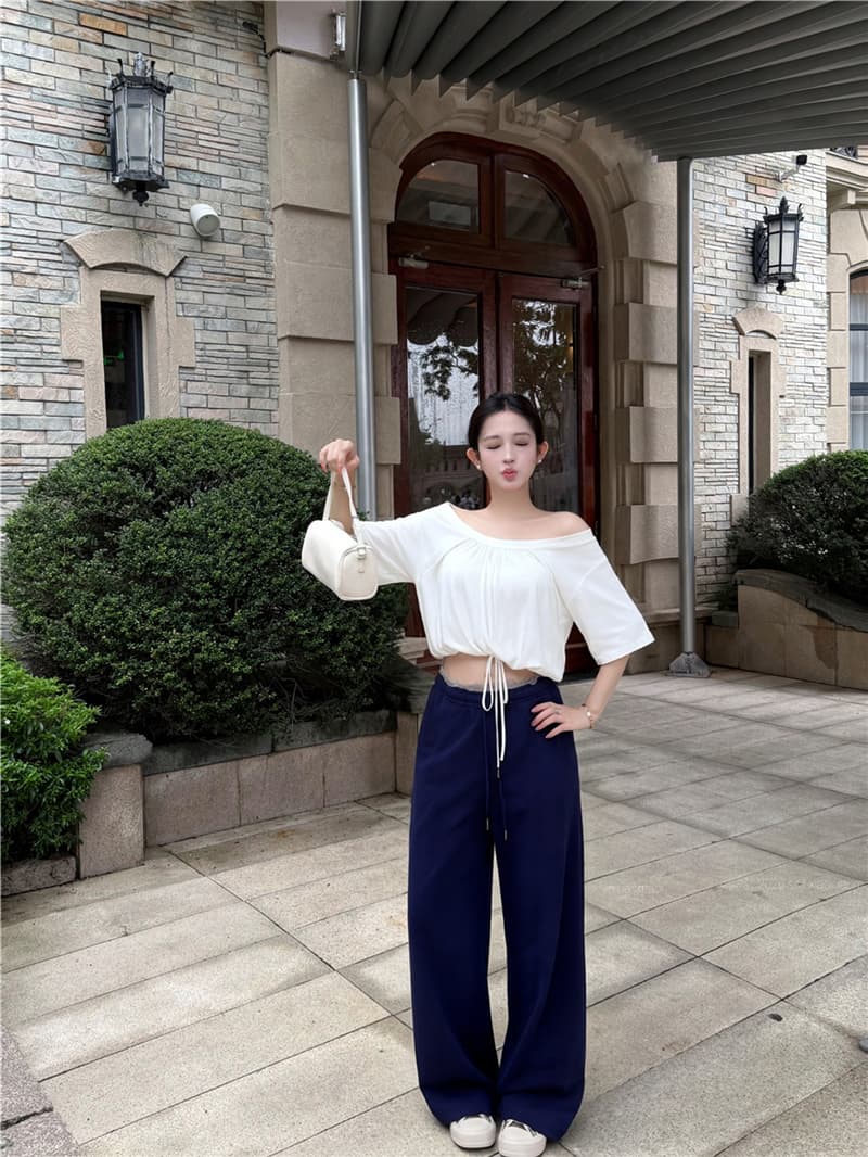 실사 화이트 중간 소매 루즈핏 티셔츠 맨위 남색 중간 허리 펌프 로프 캐주얼 스트레이트 팬츠 긴 바지 세트 여성 상세 이미지 9