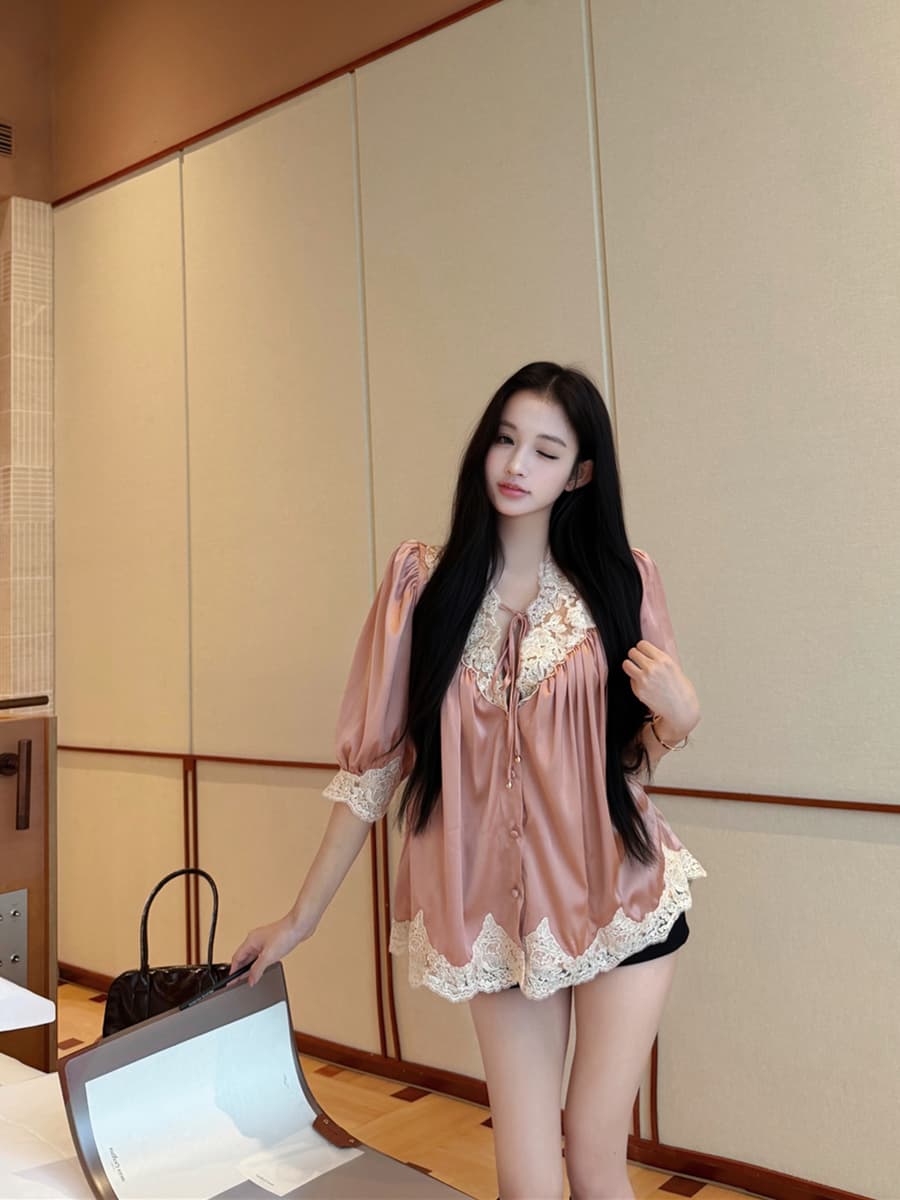 실사 여름 섹시함 V넥 자수 패치워크 새틴 여성 셔츠