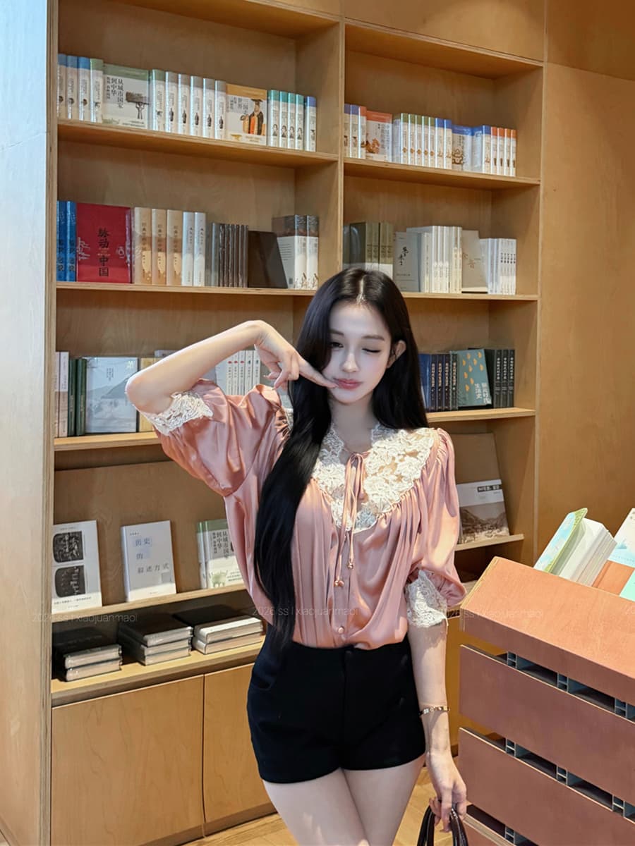 실사 여름 섹시함 V넥 자수 패치워크 새틴 여성 셔츠 이미지 3