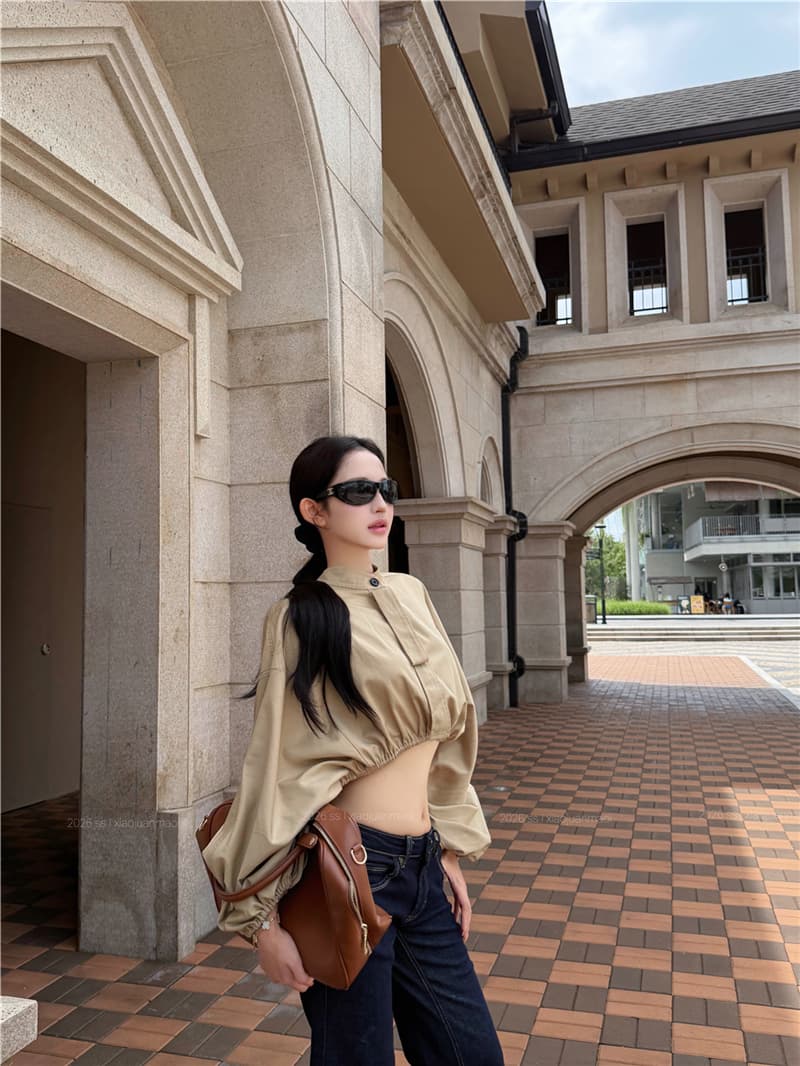 실사 이른 가을 밑단 펌프 로프 스탠드 칼라 셔츠 짧은 여성 코트 상세 이미지 9