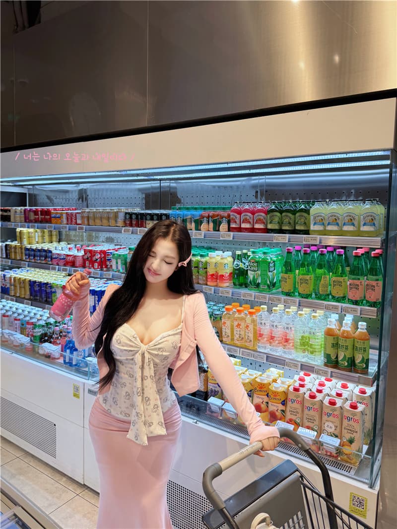 실사 여름 섹시함 순수한 욕망 나비 슬립 튜브탑 자외선 차단 오픈 가디건 타이트 스커트 물고기 꼬리표 반 길이 치마 세트 여성 상세 이미지 10