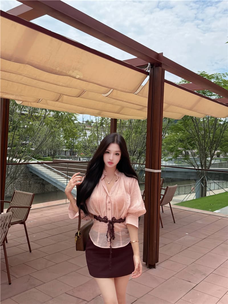 실사 이른 가을 레트로 섹시함 작은 스탠드 칼라 허리 수축 슬림해 보이는 스트랩 셔츠 맨위 타이트 스커트 반신 치마바지 세트 여성 상세 이미지 11