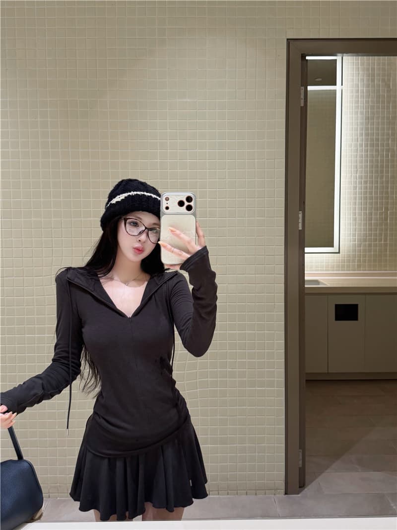 실사 이른 가을 레트로 섹시함 지퍼 펌프 로프 긴팔 까마귀 재킷 하이웨이스트 슬림해 보이는 한 마디 바지 세트 여성 상세 이미지 13