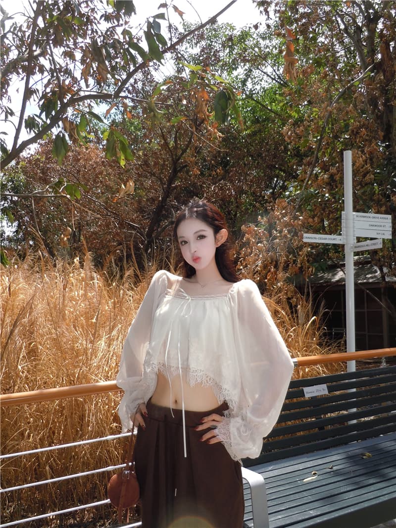 실사 이른 가을 레트로 섹시함 레이스 레이스 패치워크 광장 칼라 나팔 긴팔 쇼트 스타일 부드러운 쉬폰 블라우스 맨위 여성 상세 이미지 14