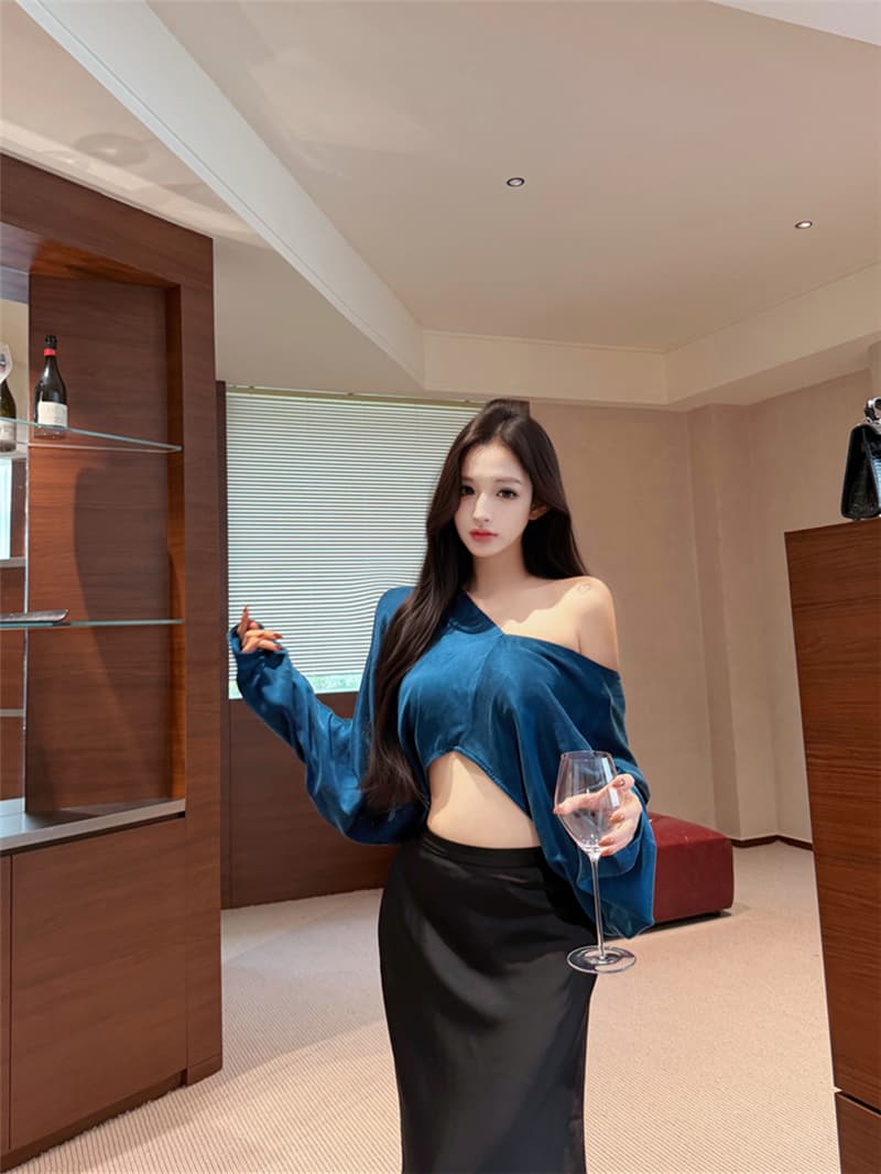 실사 이른 가을 레트로 섹시함 V넥 배트윙 소매 쇼트 스타일 맨위 여성 상세 이미지 2