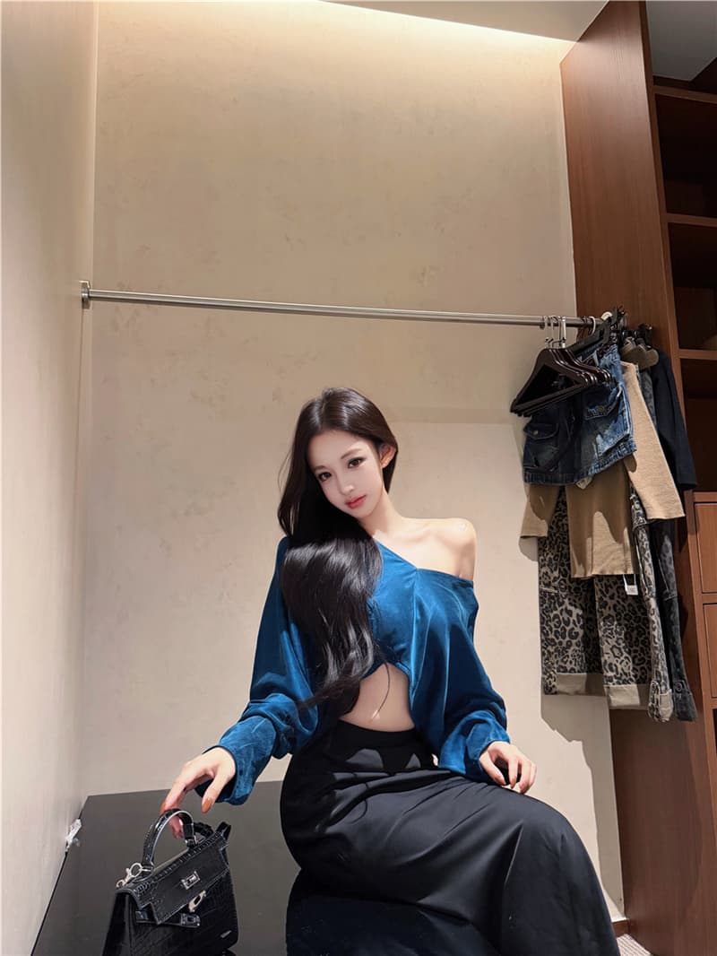 실사 이른 가을 레트로 섹시함 V넥 배트윙 소매 쇼트 스타일 맨위 여성 상세 이미지 11