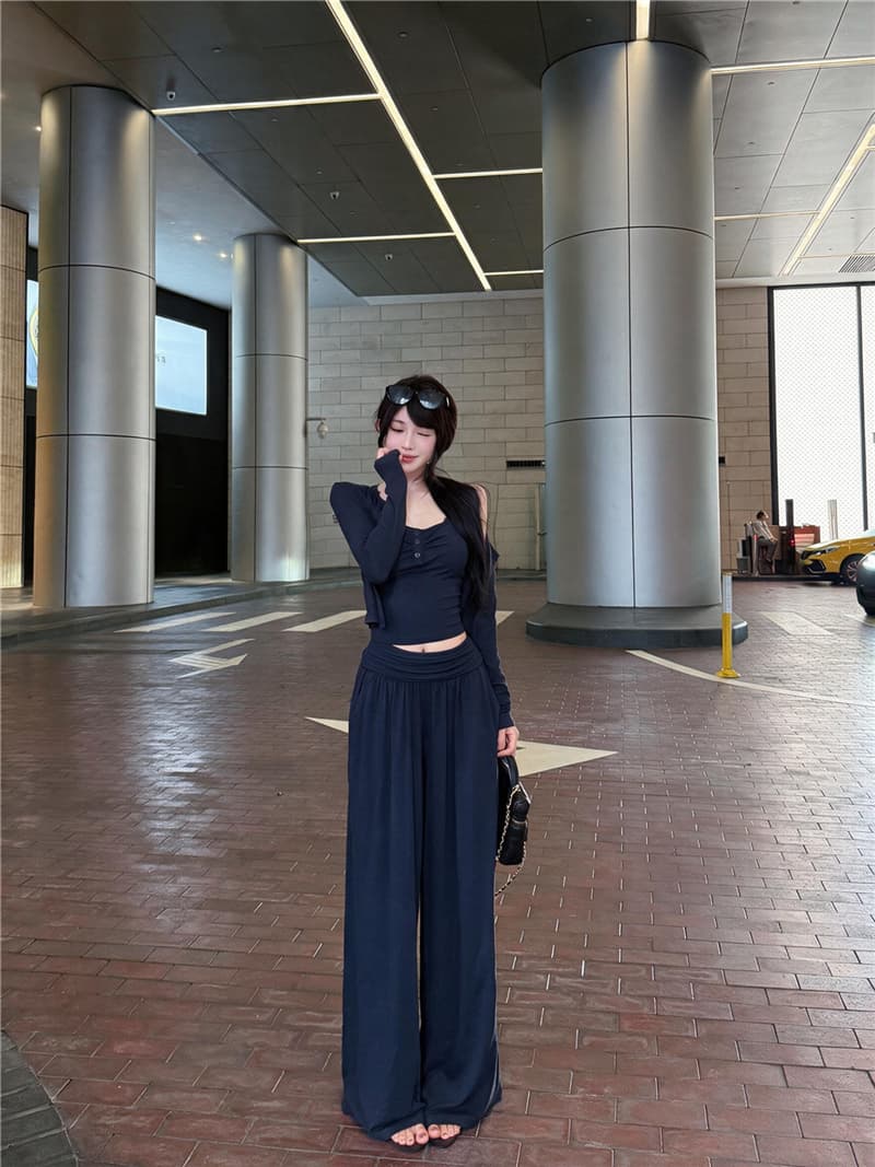 실사 이른 가을 레트로 섹시함 레이스 행침 목 캐미솔 카디건 코트 넓은 다리 길이 바지 세트 여성 상세 이미지 24
