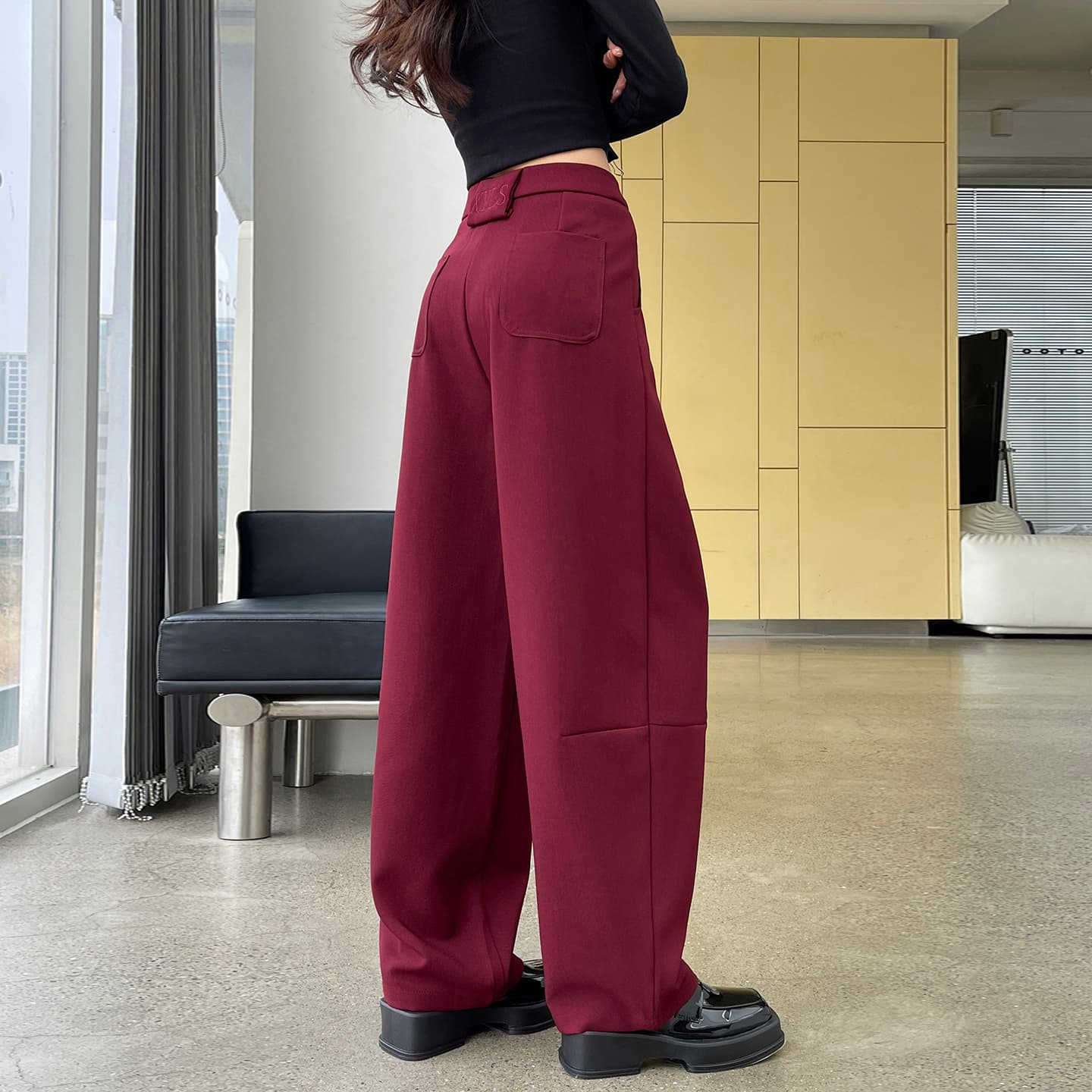 2026 새로운 하이웨이스트 명중 Pleat 모통이 칼 캐주얼 바지 부드럽다 도루 피하다. 표지 넓적 다리 슬림해 보이는 일상 다용도 정장 긴 바지 이미지 6