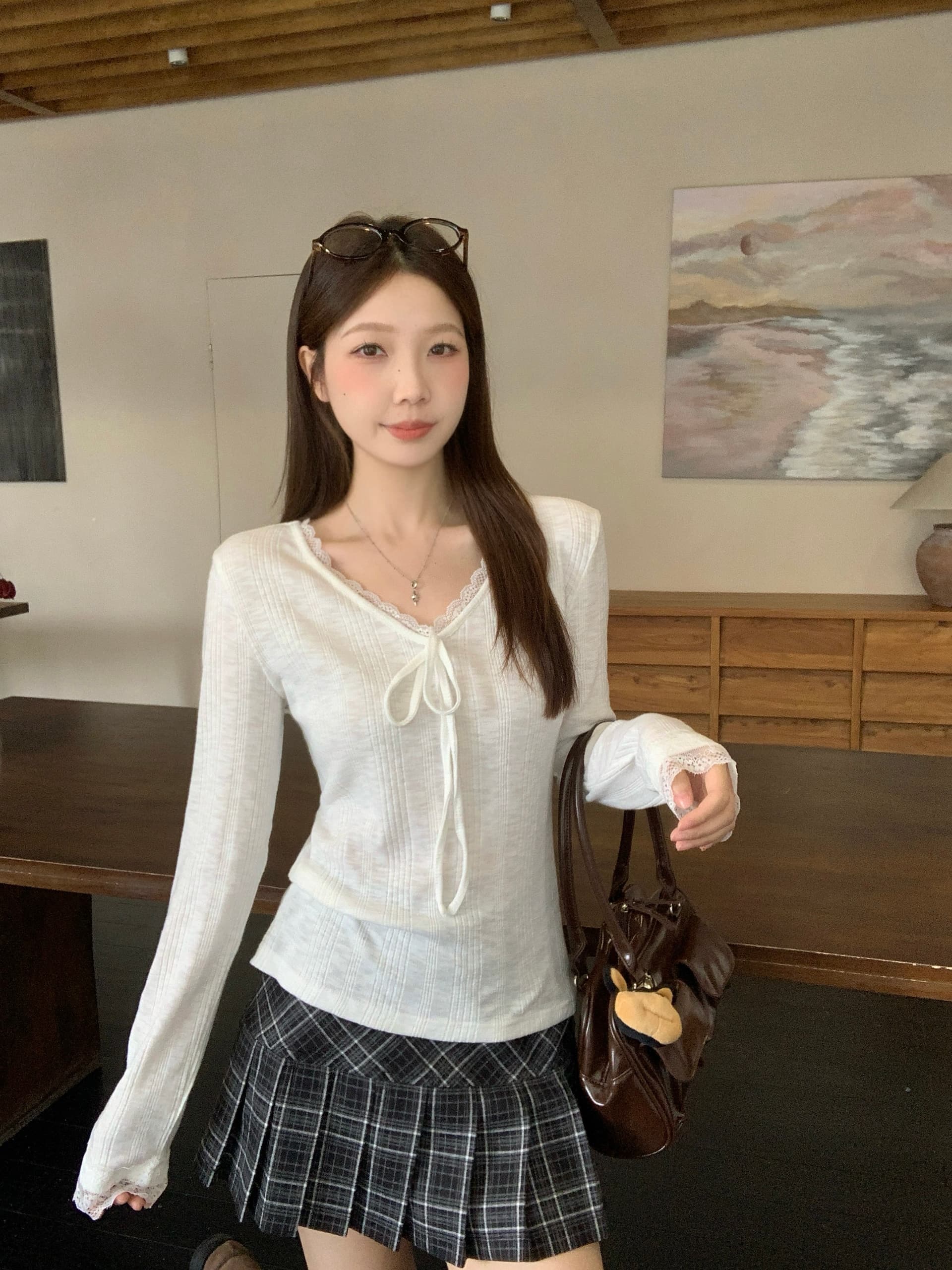 실사 빅 사이즈 화이트 질감 센스 V넥 긴팔 티셔츠 봄 여름 인사이드 가져 가라. 레이스 레이스 몸매 가꾸기 맨위 6083