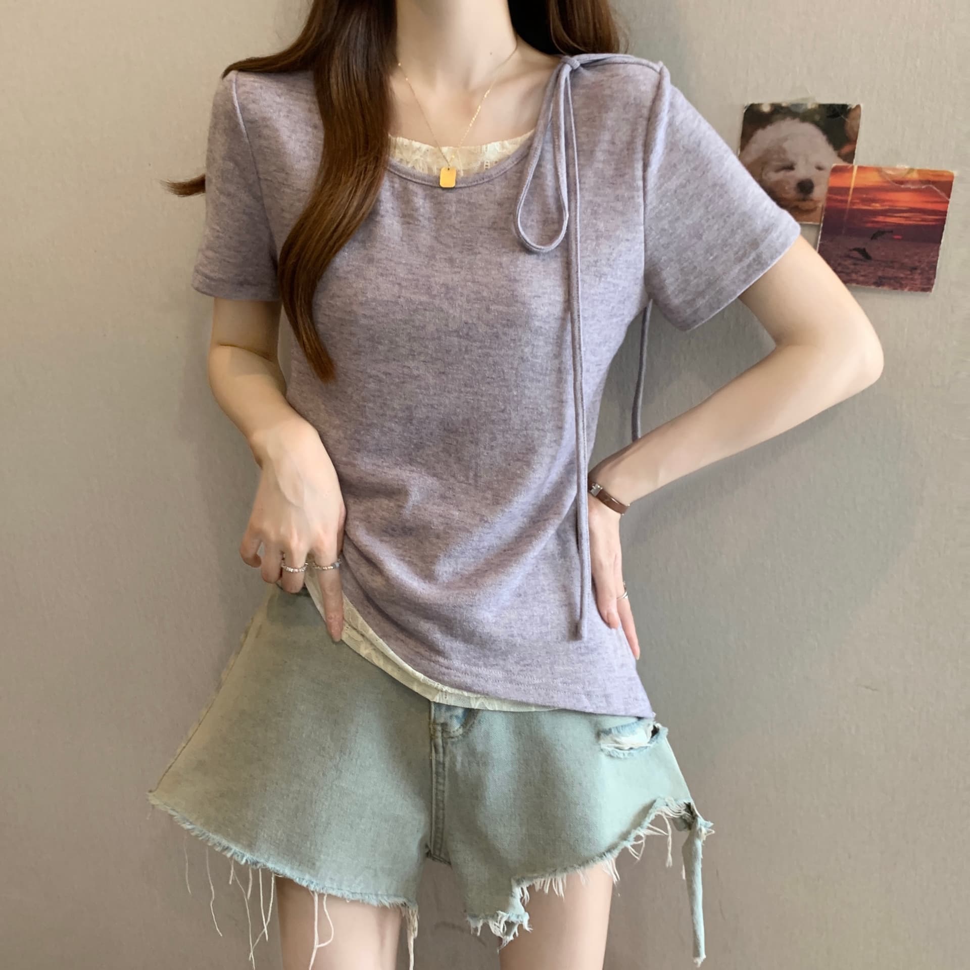실사 빅 사이즈 불규칙 반팔 티셔츠 여성 여름 새로운 페이크 레이어드 패치워크 레이스 허리 수축 쇼트 스타일 맨위 8007 이미지 5