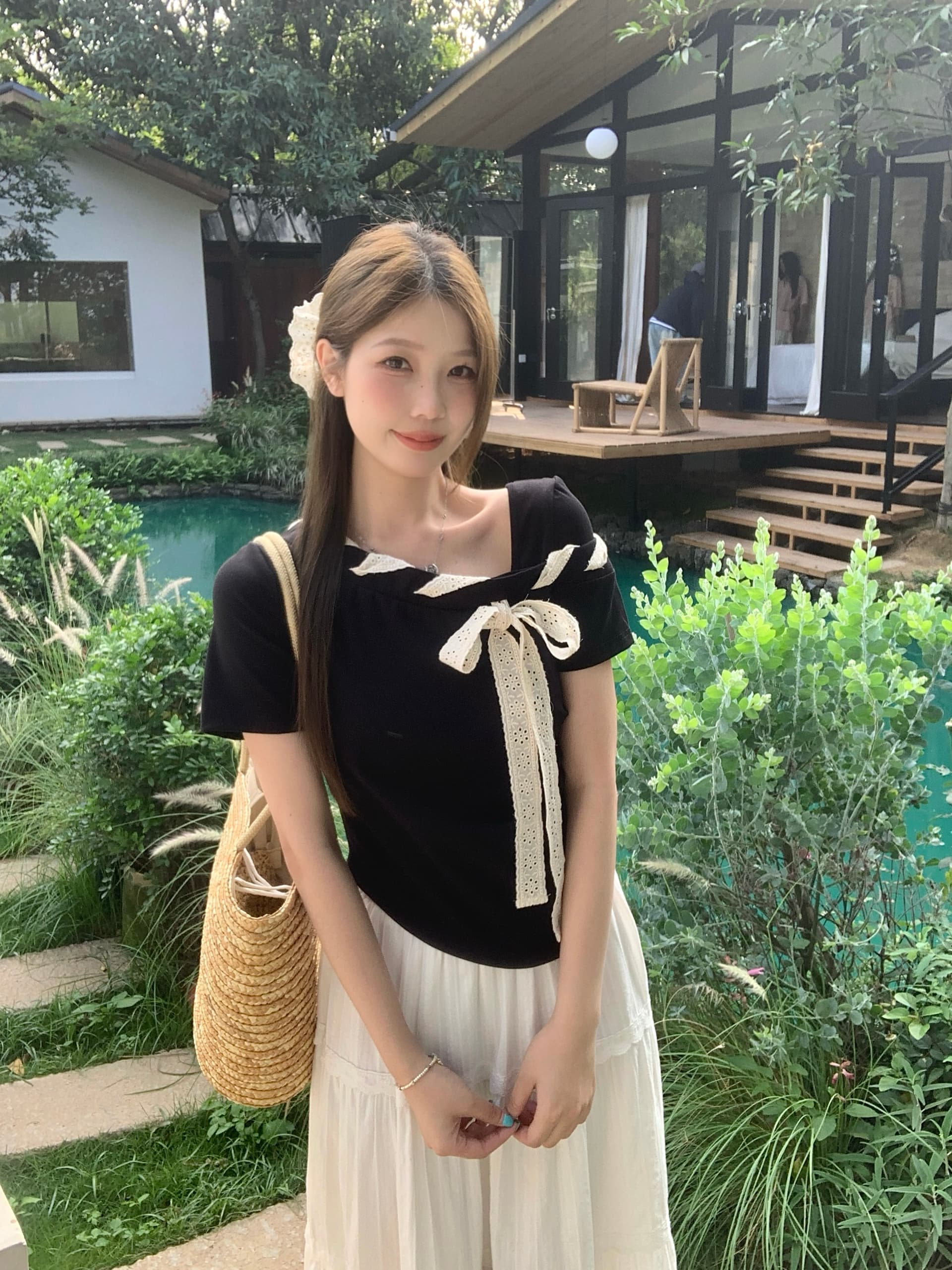 실사 빅 사이즈 검정색 비스듬한 어깨 티셔츠 여성 여름 디자인 센스 고유 한 품격 슬림해 보이는 반팔 맨위 1899 상세 이미지 3