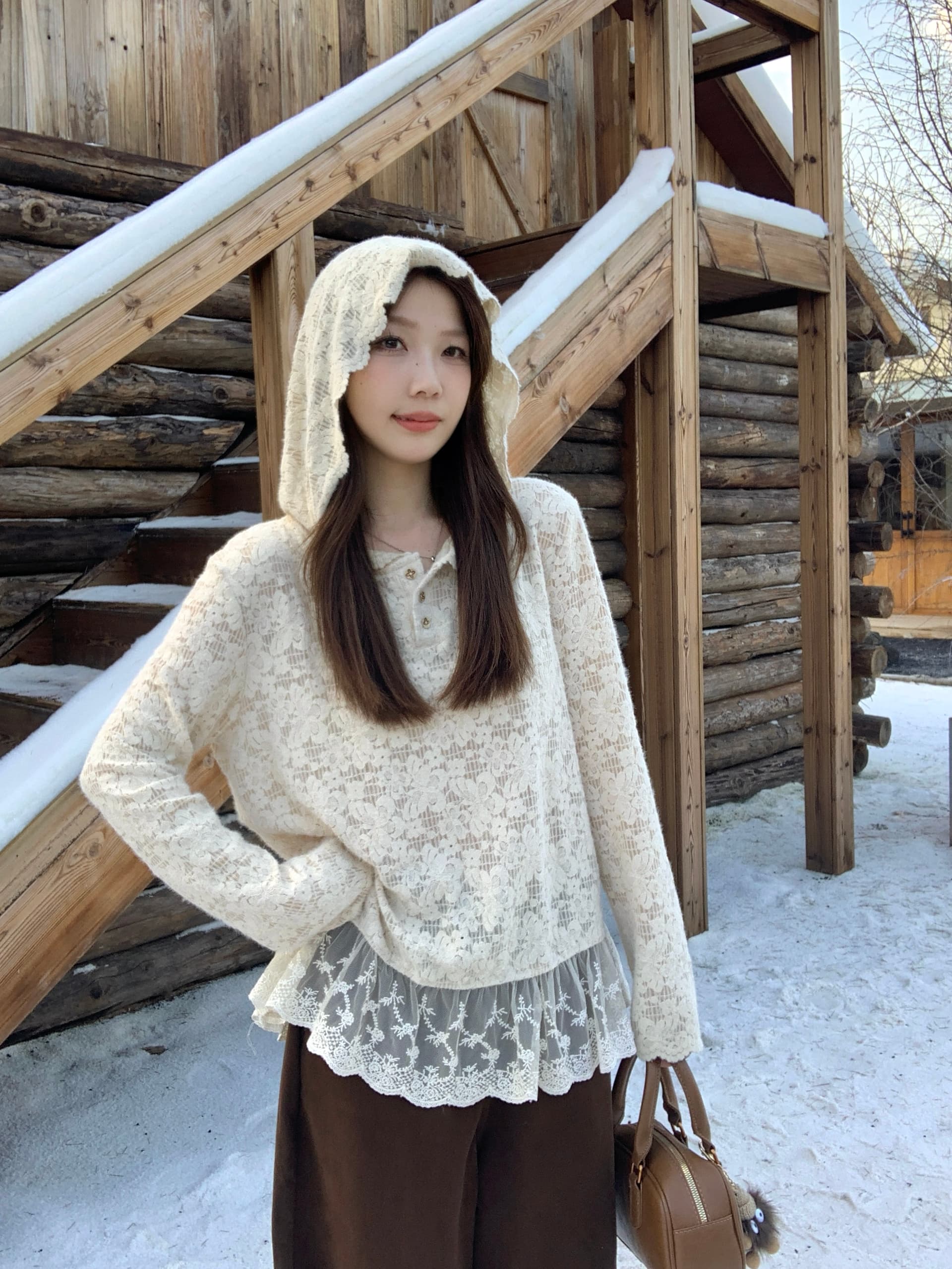 실사 빅 사이즈 한국 스타일 디자인 센스 후드 홀로우 아웃 레이스 셔츠 가을 겨울 프랑스식 패션 기본 셔츠 맨위 6093