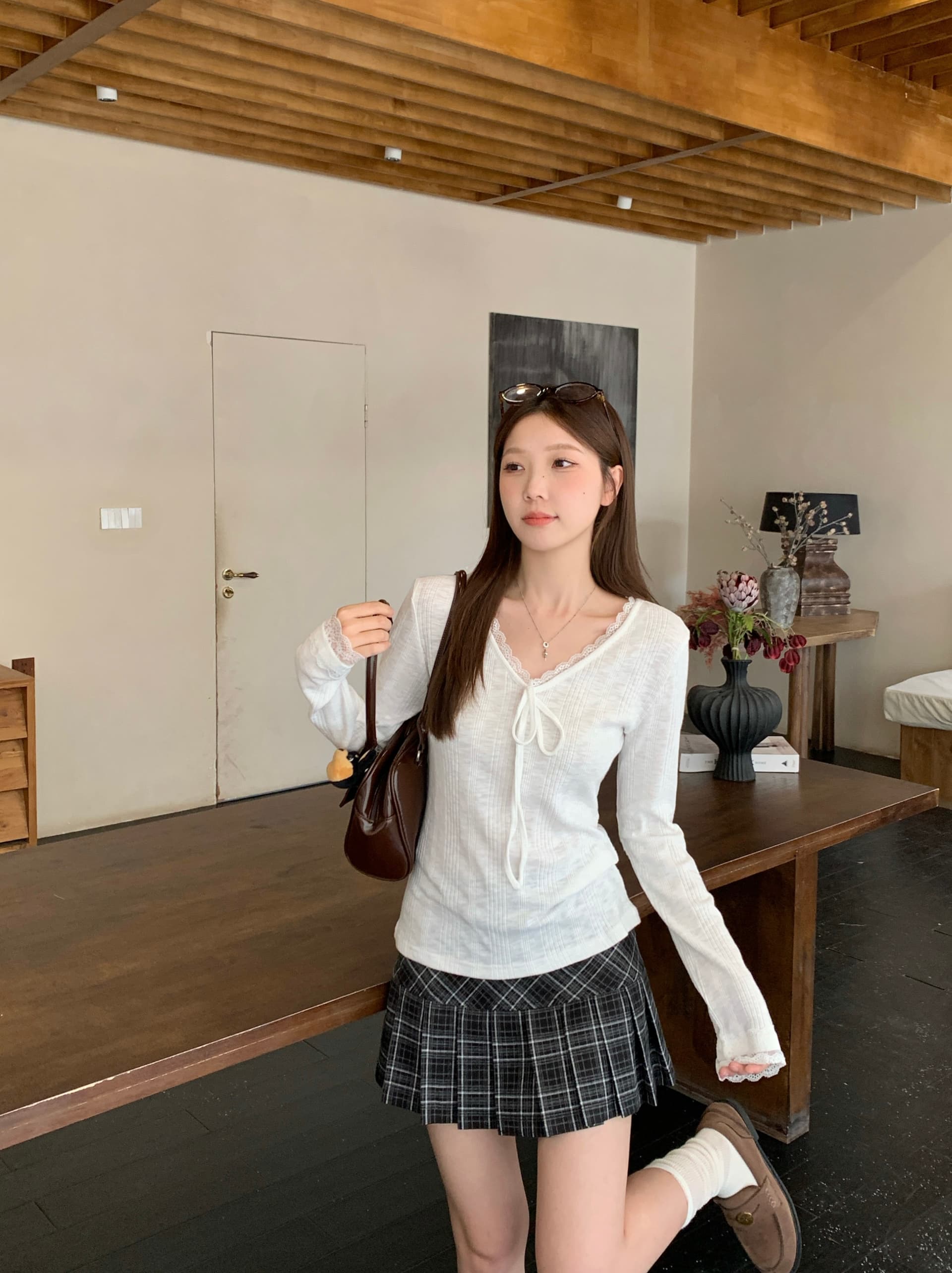 실사 빅 사이즈 화이트 질감 센스 V넥 긴팔 티셔츠 가을 겨울 인사이드 가져 가라. 레이스 레이스 몸매 가꾸기 맨위 6083 상세 이미지 12