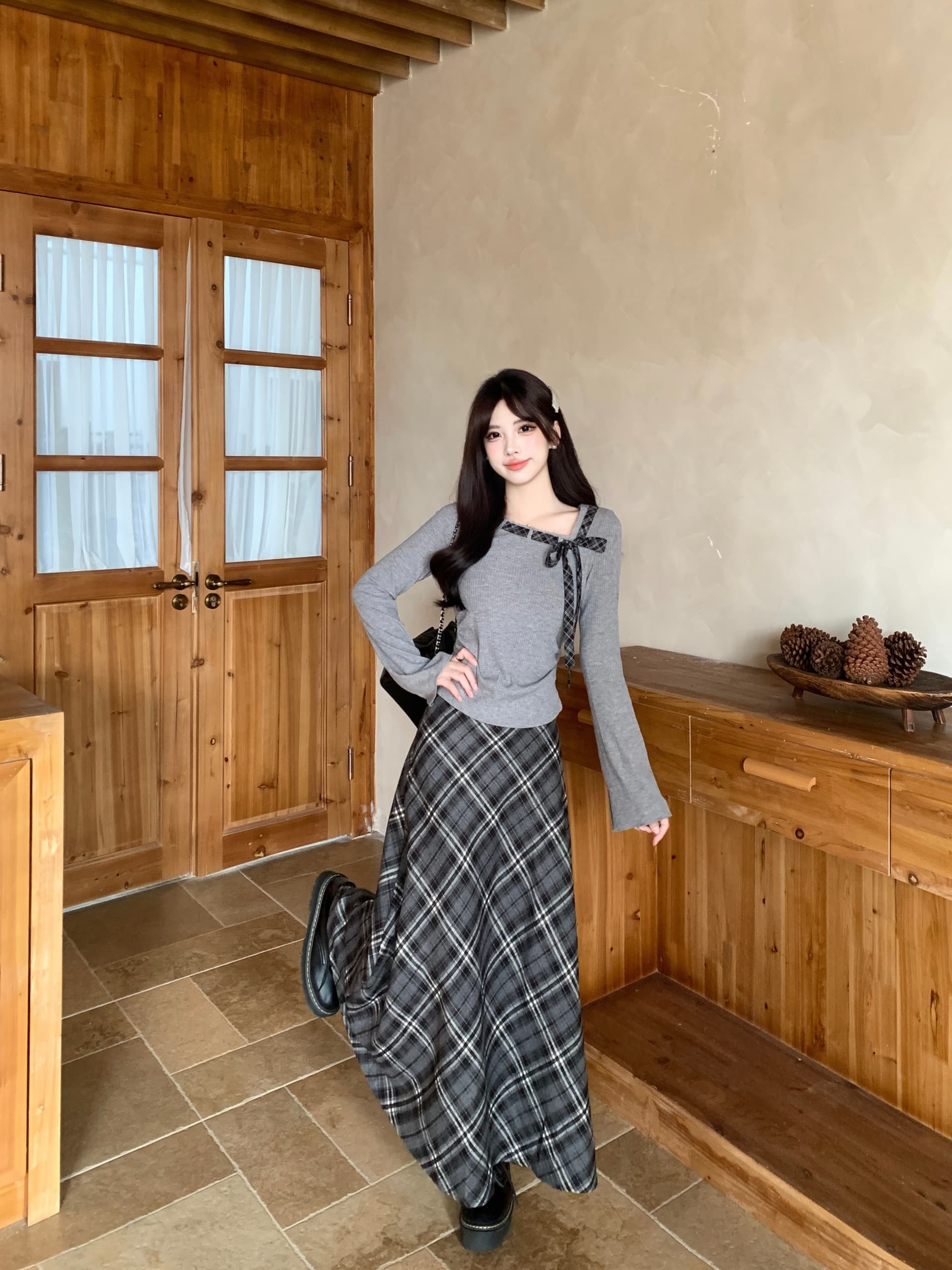 실사 빅 사이즈 이른 가을 여성 디자인 센스 회색 학원 스타일 맨위 체크무늬 반 스커트 새로운 세트 8056 이미지 3