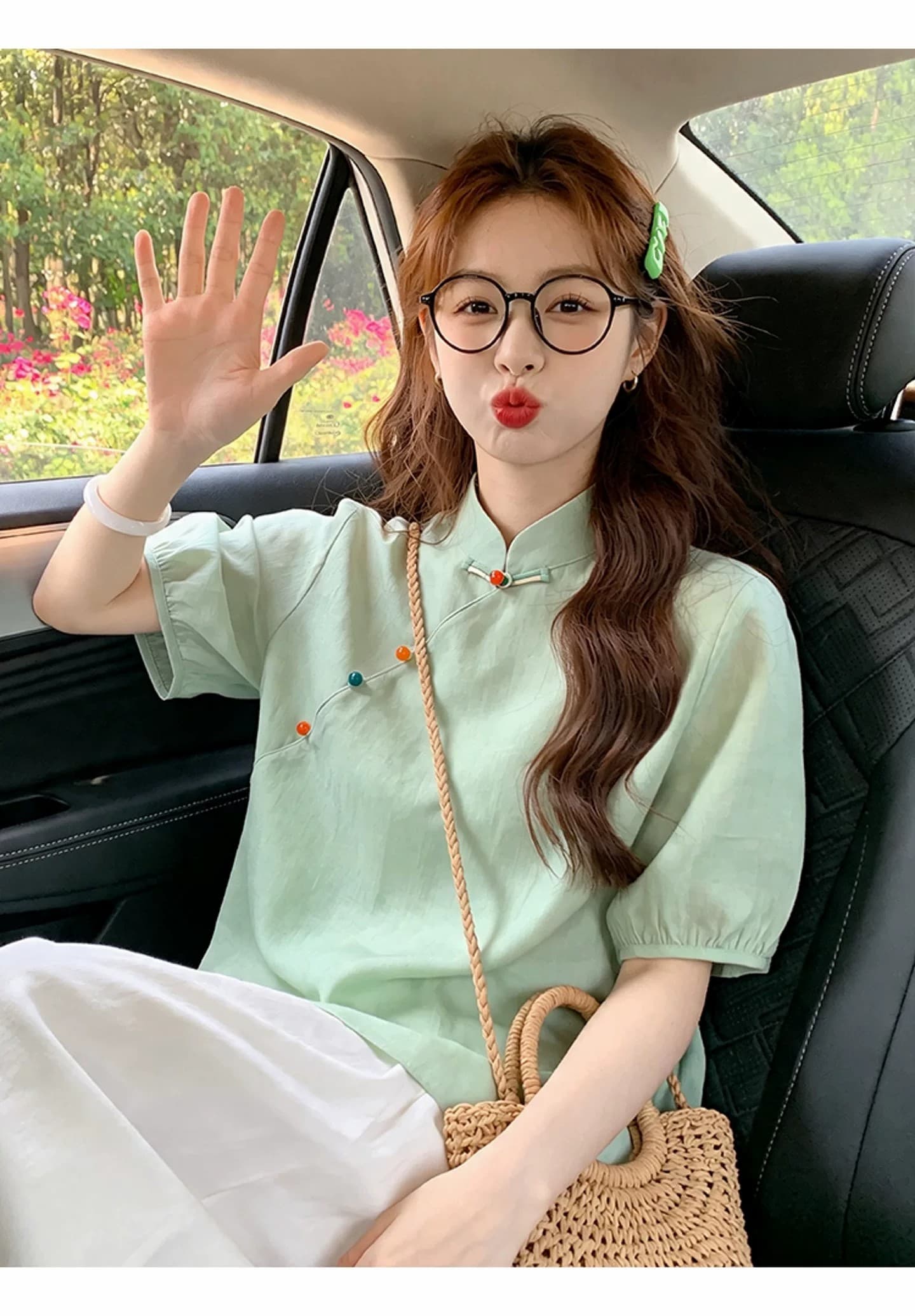 중식 국풍 여성 의류 2026 새로운 박하 녹색 색상 버클 반팔 맨위 일상 다용도 새로운 중식 개선 작은 셔츠 상세 이미지 3
