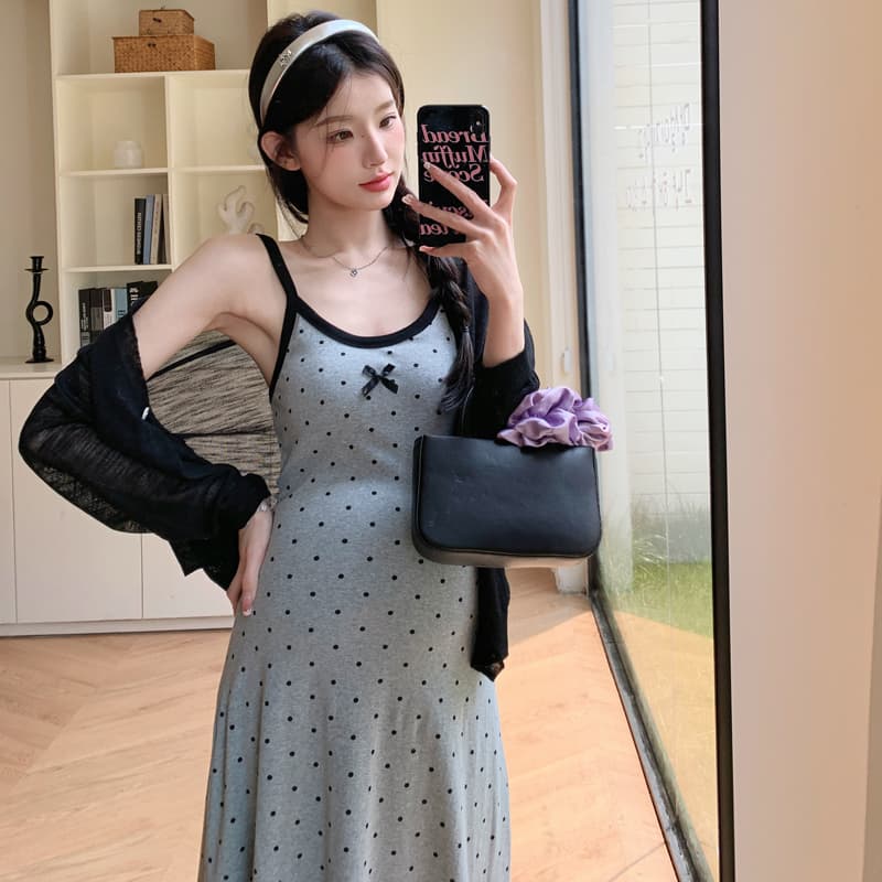 실사 여름 회색 도트 무늬 배색 슬립 점프 슈트 치마 가슴 패드 나비 매듭 검정색 숄 이미지 5