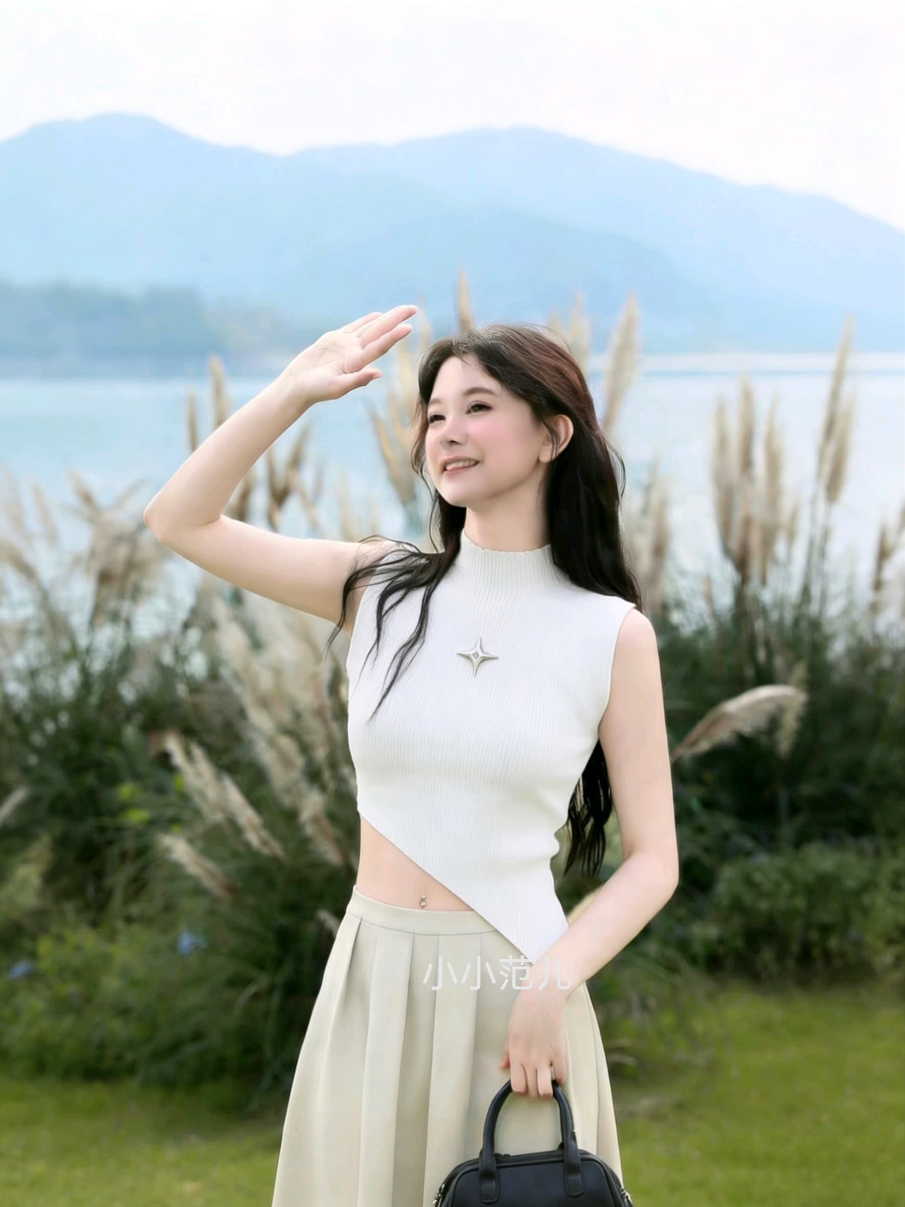 개성 장식 민소매 외국 가스 조끼 여성 외출용 몸매 가꾸기 슬림해 보이는 디자인 센스 불규칙 여름 만나는 쇼트 스타일 맨위 상세 이미지 4
