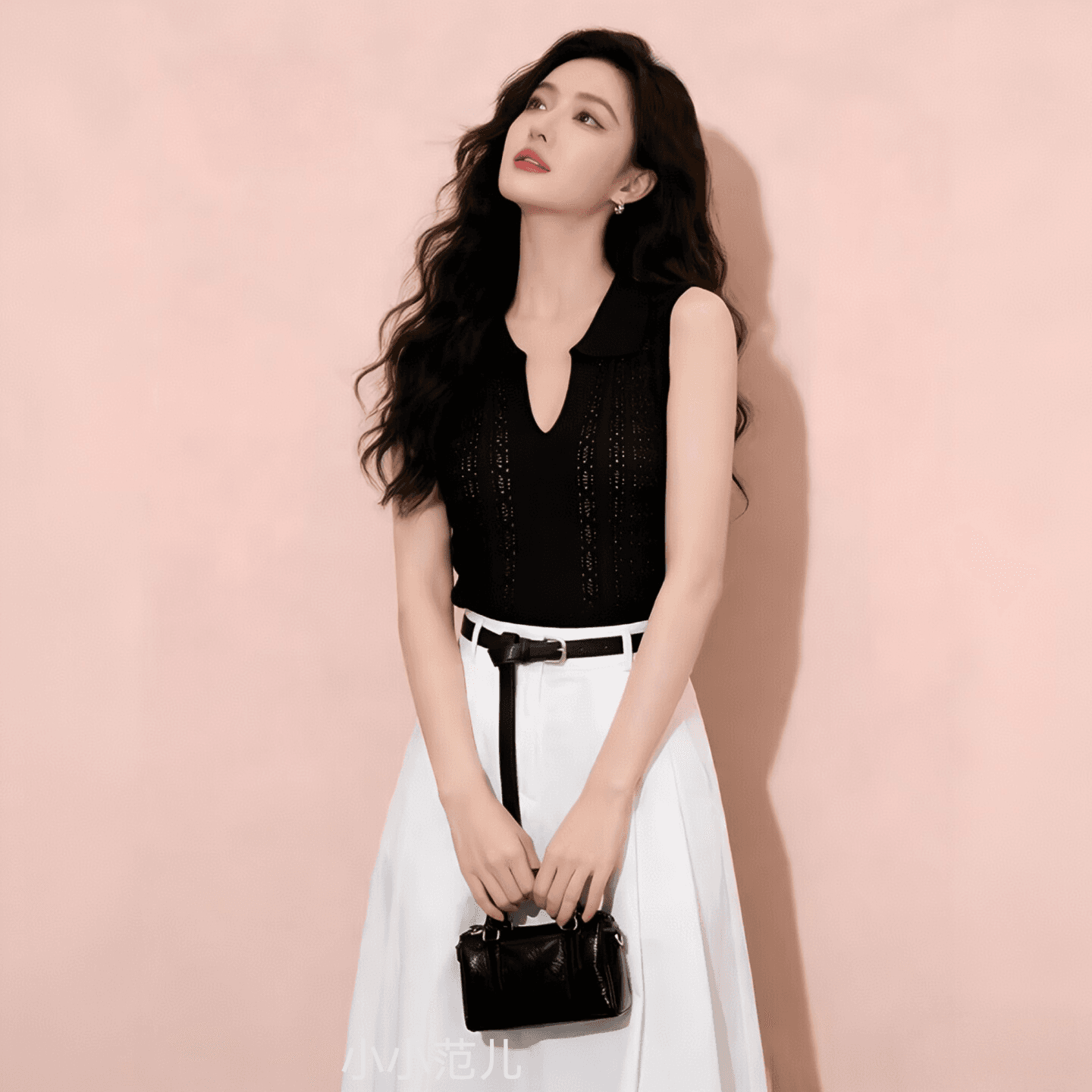 프랑스식 홀로우 아웃 POLO 칼라 니트 조끼 티셔츠 여성 2026 새로운 여름 오래된 돈 바람 캐주얼 쇼트 스타일 맨위 이미지 2