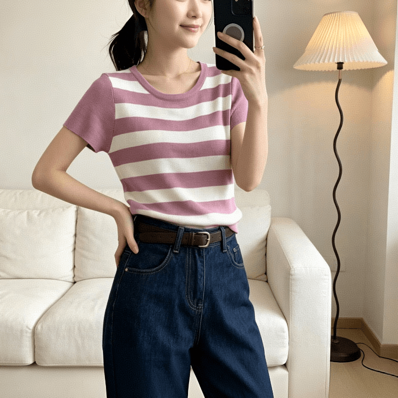 2026 새로운 한 부서 여름 패치워크 배색 스트라이프 니트 스웨터 여성용 짧은 소매 디자인 센스 백 잡아라. 이미지 4