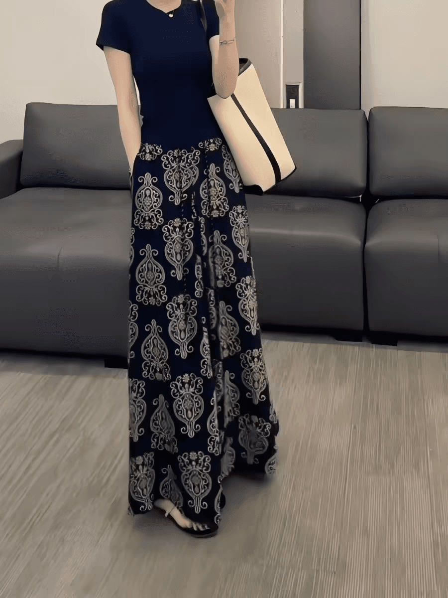 민족 스타일 레트로 파란색 프린트 얇은 스타일 하이웨이스트 도루 센스 롱 코트 캐주얼 치마 하이웨이스트 슬림해 보이는 우아한 반신 스커트