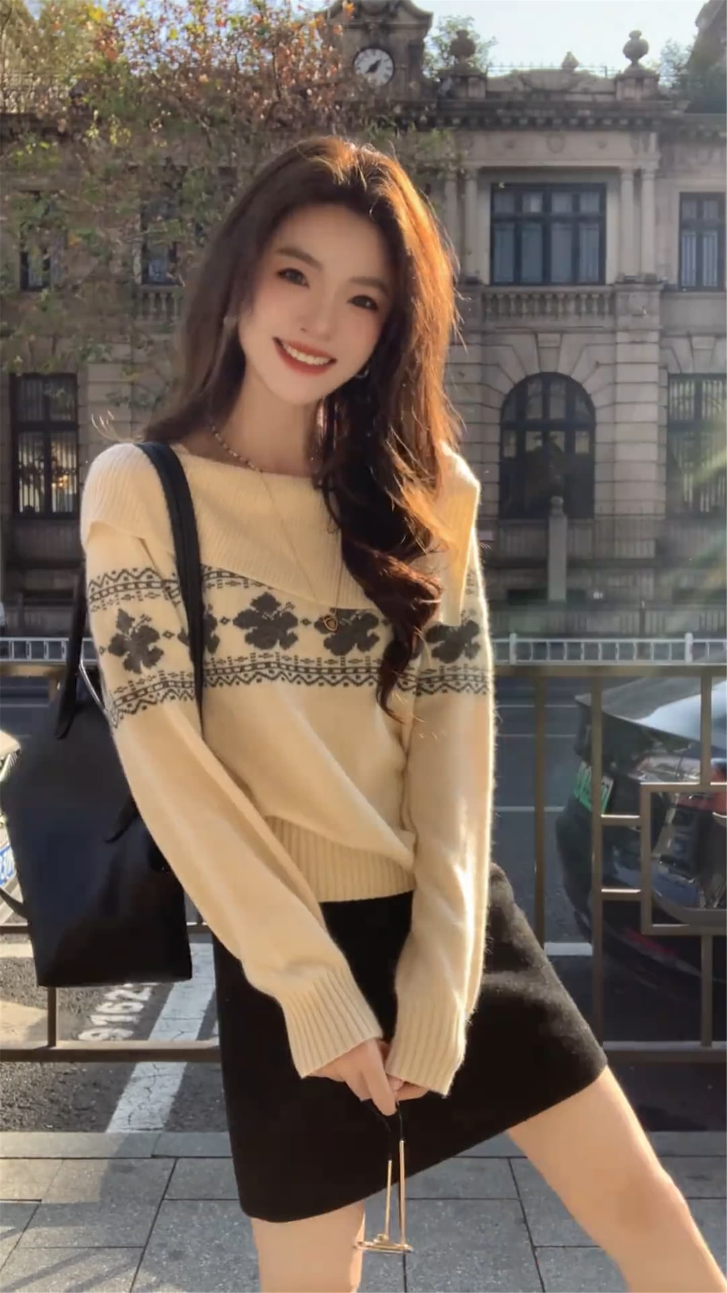 프랑스식 레트로 공정한 섬 자카드 부드러운 찹쌀 스웨터 여자 가을 겨울철 새로운 느긋한 고급 센스 쇼트 스타일 니트 스웨터 트렌디 상세 이미지 1