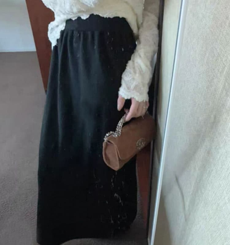 출산 착용 가을 겨울 새로운 임산부 미니멀리즘 단색 이후 트임 반신 스커트 캐주얼 니트 타이트 스커트 중간 길이 스커트 상세 이미지 22