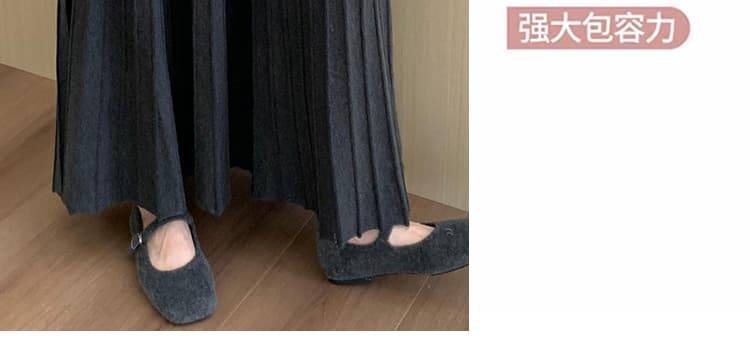 출산 착용 가을 겨울 새로운 임산부 단색 플리츠 반신 스커트 캐주얼 표지 고기 슬림해 보이는 하이웨이스트 니트 중간 길이 스커트 상세 이미지 9