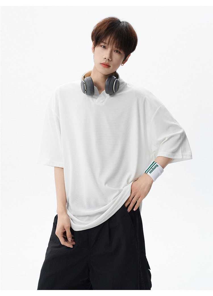 2026 여름 새로운 반팔 티셔츠 남자 차가운 센스 루즈핏 캐주얼 맨위 청소년 V넥 디자인 센스 5 점 소매 상세 이미지 28