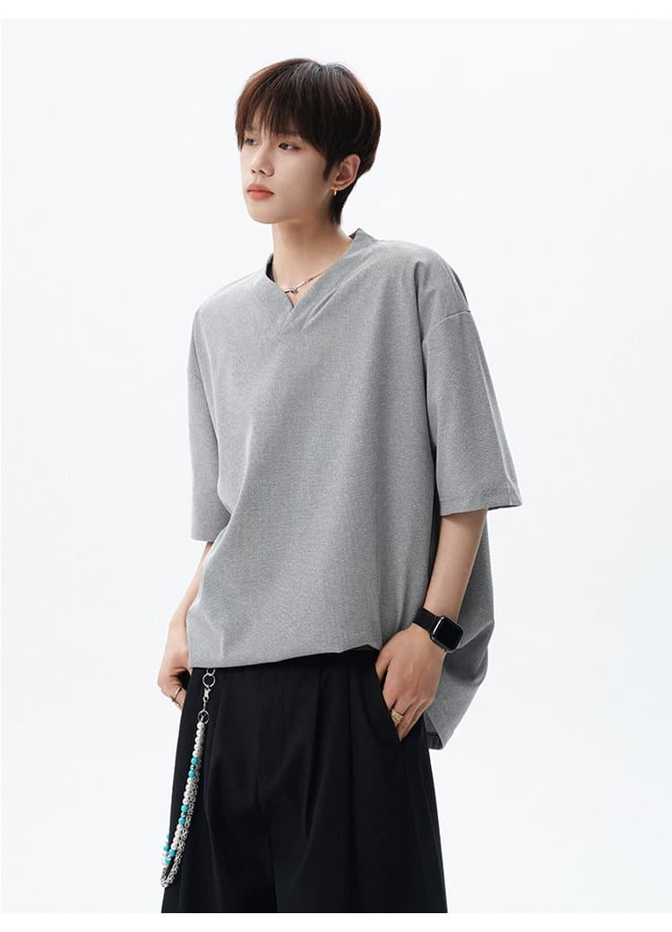 2026 여름 새로운 반팔 티셔츠 남자 차가운 센스 루즈핏 캐주얼 맨위 청소년 V넥 디자인 센스 5 점 소매 상세 이미지 52
