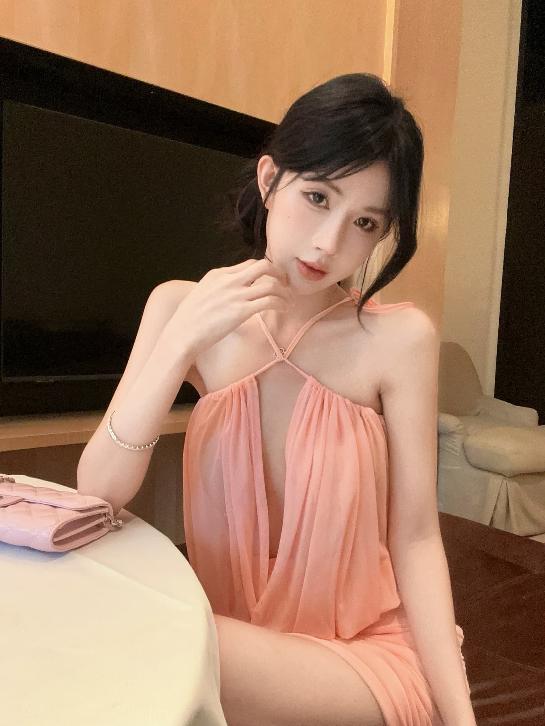 실사 정가 섹시함 행침 목 망사 패치워크 몸매 가꾸기 주름 타이트 스커트 드레스 상세 이미지 11
